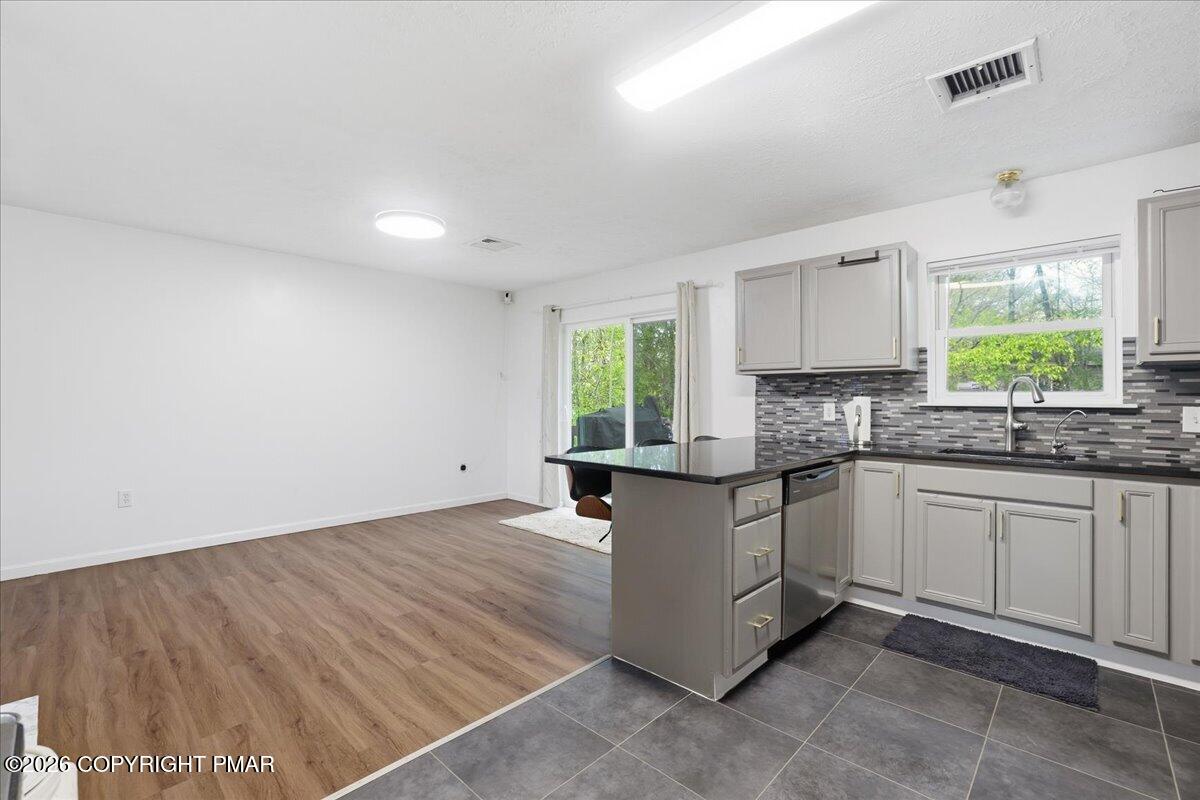 2108 Freedom Way Property Photo 23