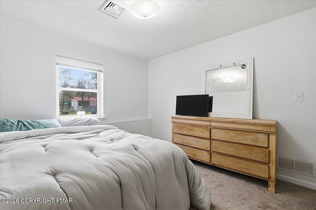 2108 Freedom Way Property Photo 32