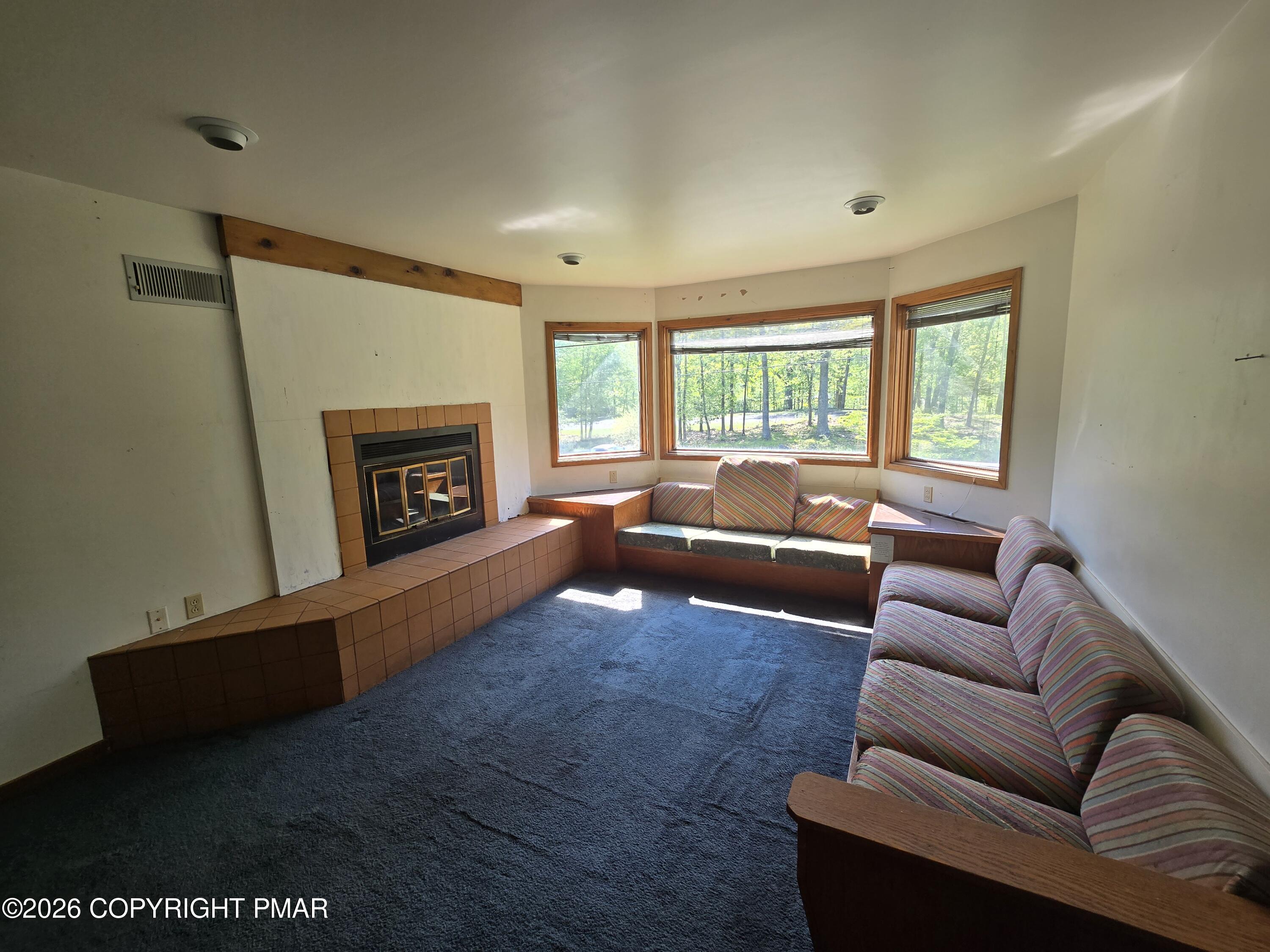 338 Hollow Road Property Photo 5