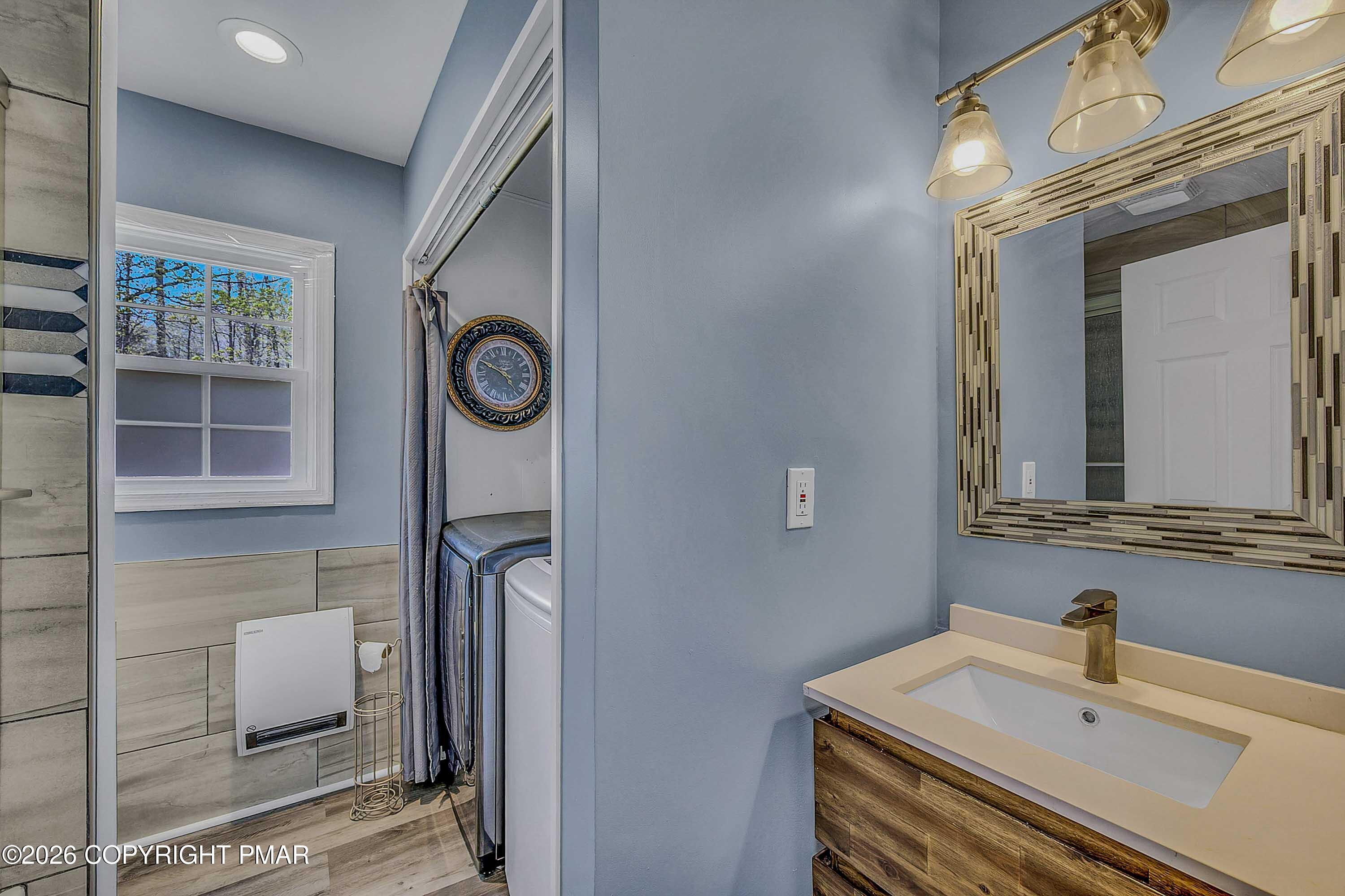 287 Lakeview Drive W Property Photo 16