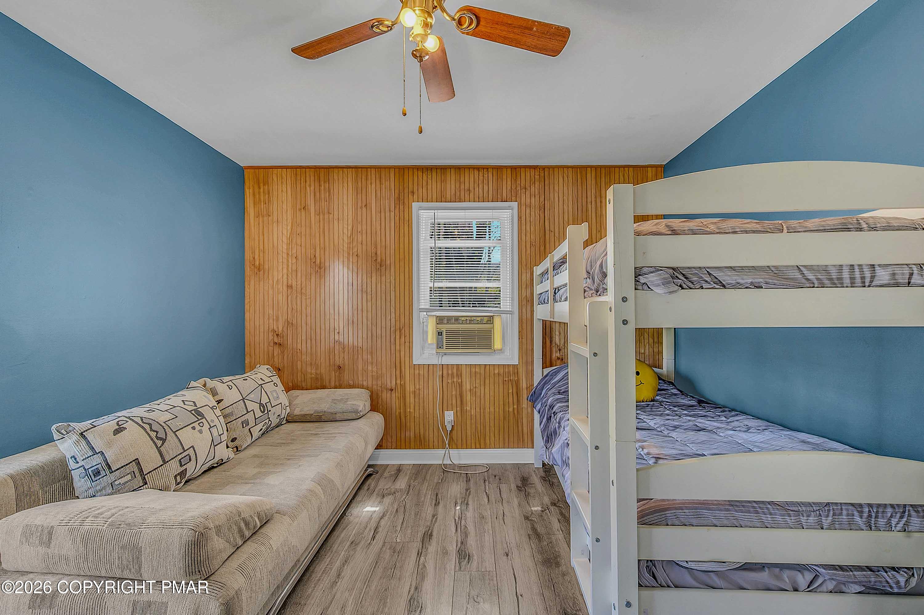 287 Lakeview Drive W Property Photo 21