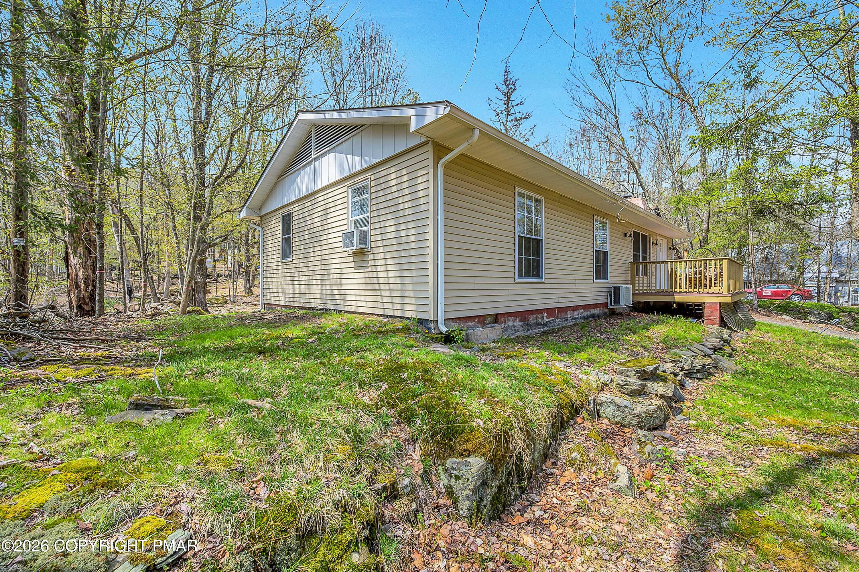 287 Lakeview Drive W Property Photo 30