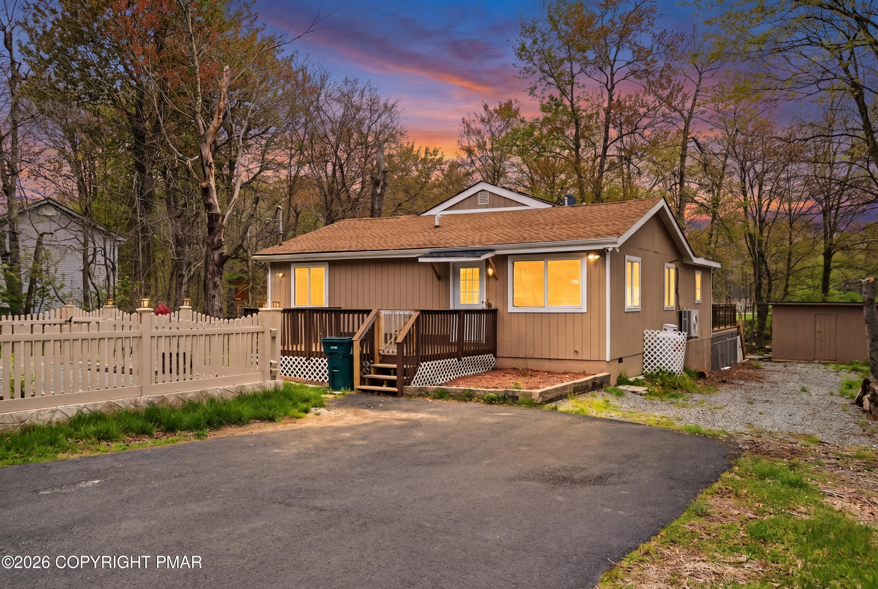 9851 Deerwood Drive Property Photo 1