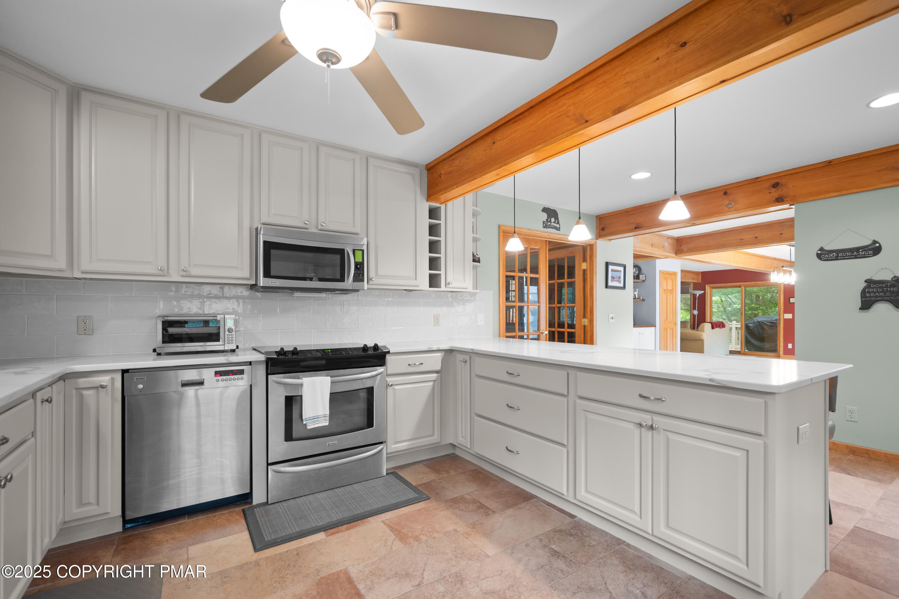 5532 Woodland Avenue Property Photo 9