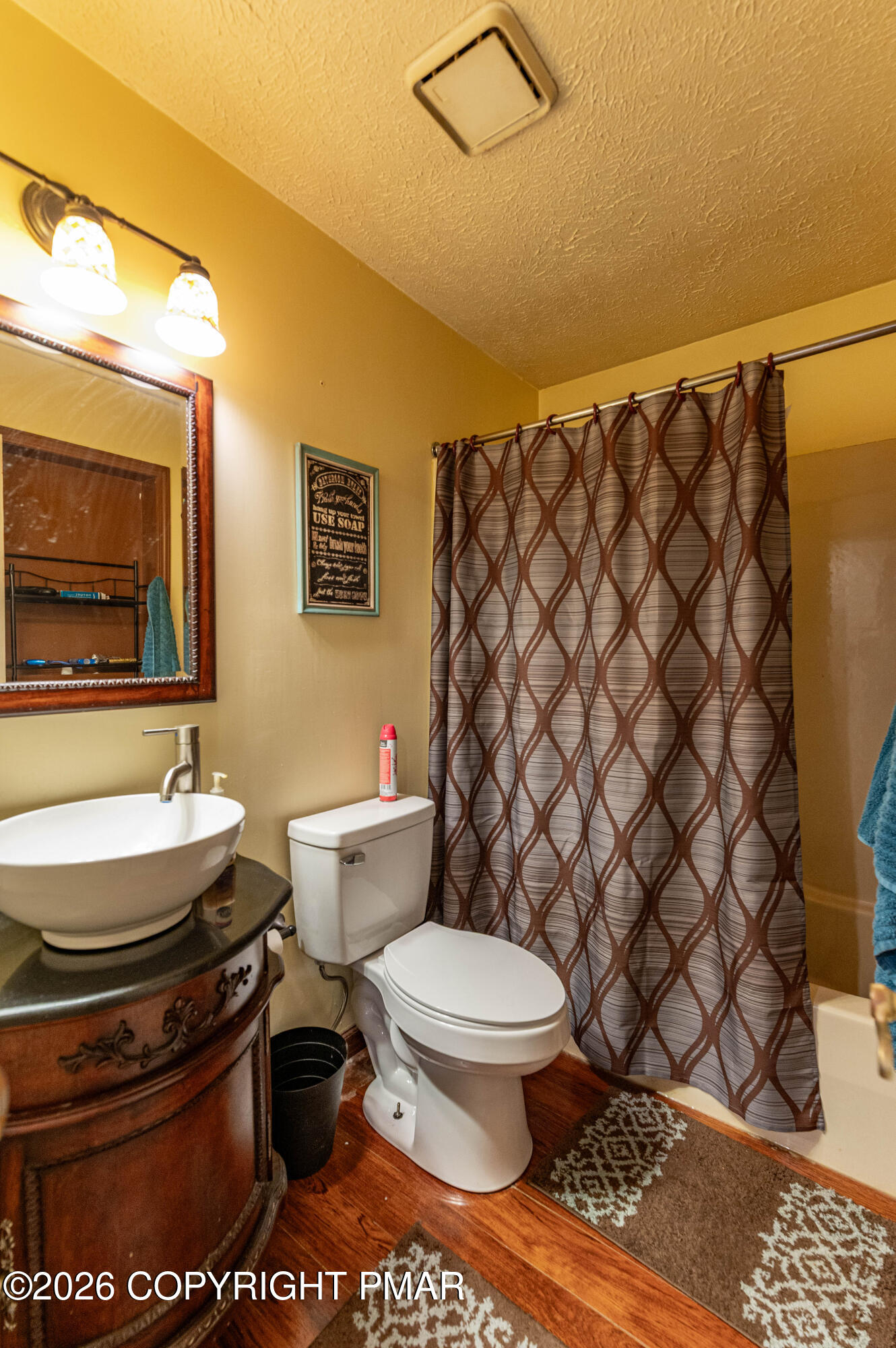 1328 Winding Way Property Photo 35
