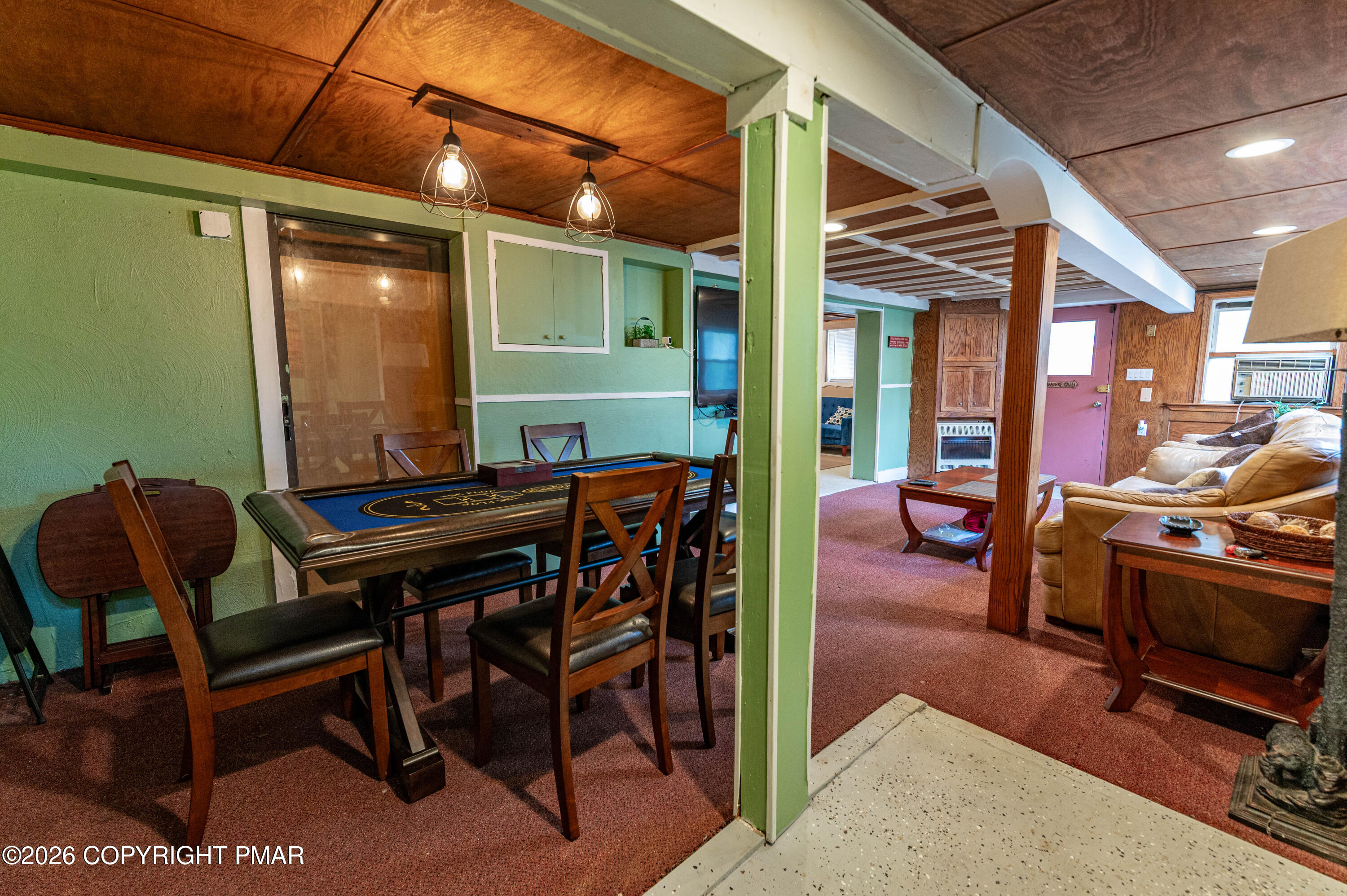 1328 Winding Way Property Photo 50