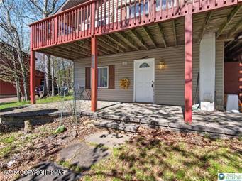 6060 Boardwalk Drive Property Photo 11
