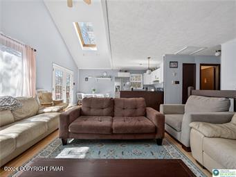 6060 Boardwalk Drive Property Photo 17