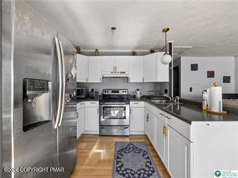 6060 Boardwalk Drive Property Photo 22