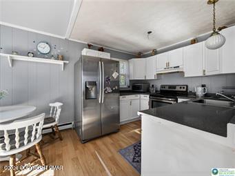 6060 Boardwalk Drive Property Photo 23