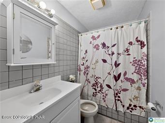 6060 Boardwalk Drive Property Photo 38