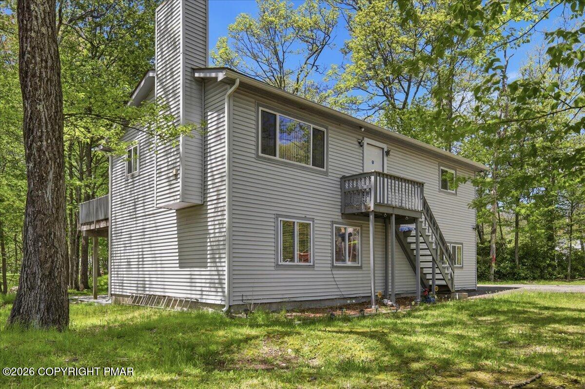 3188 Hamlet Drive Property Photo 2