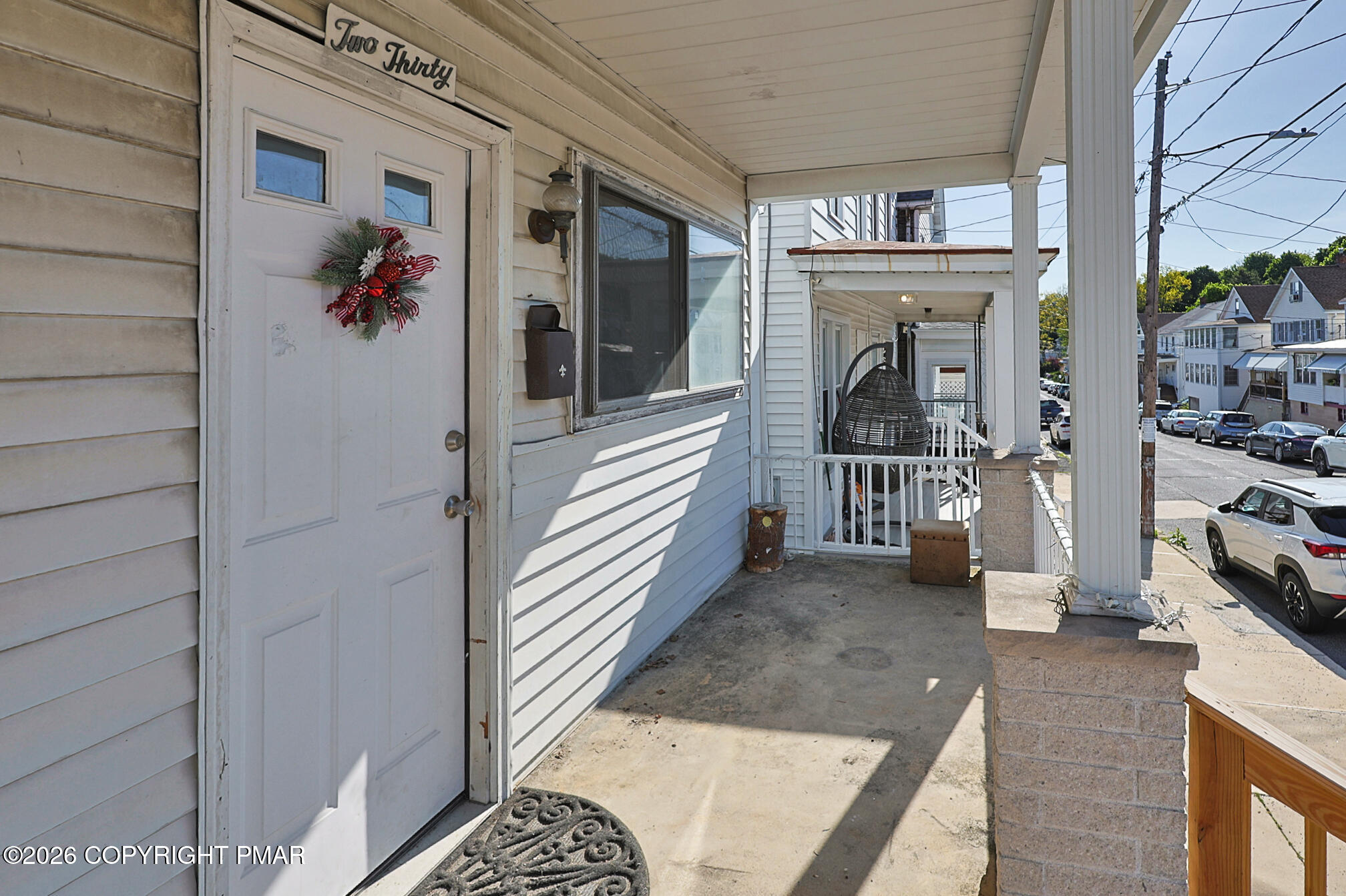 230 E Fell Street Property Photo 3