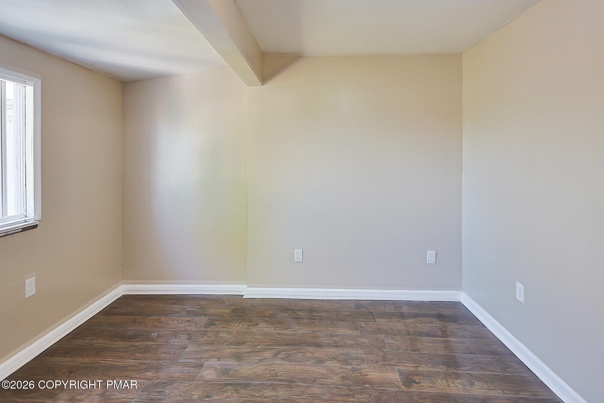230 E Fell Street Property Photo 14