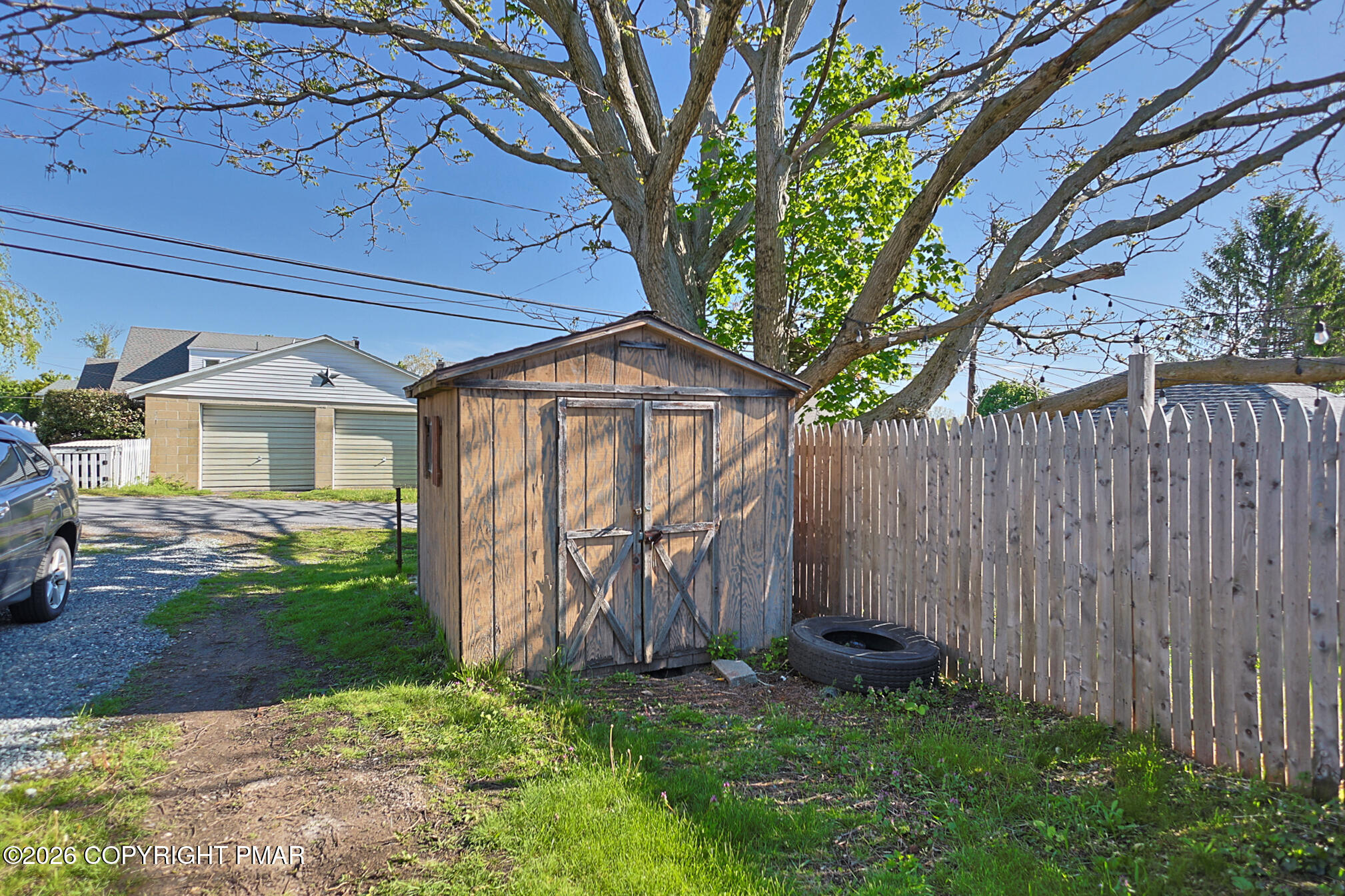 230 E Fell Street Property Photo 17