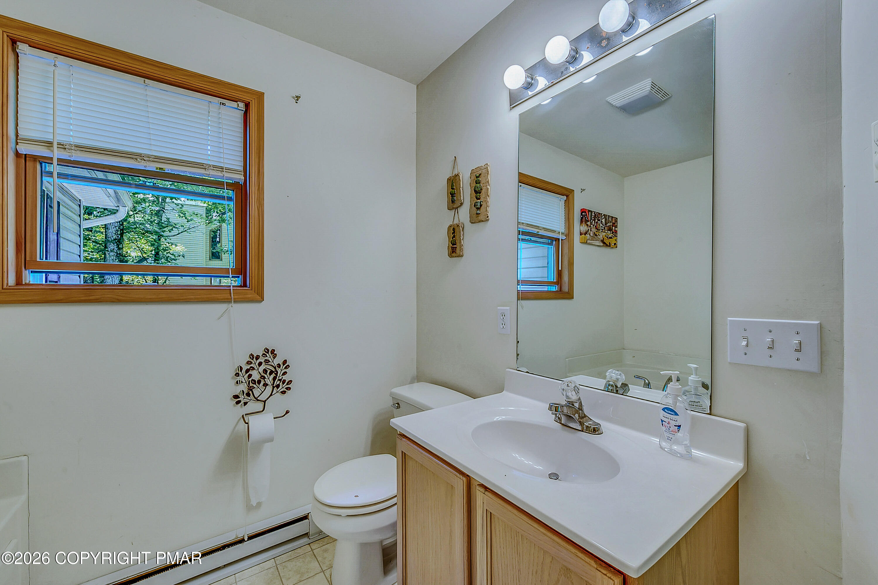 164 Bellingham Drive Property Photo 16