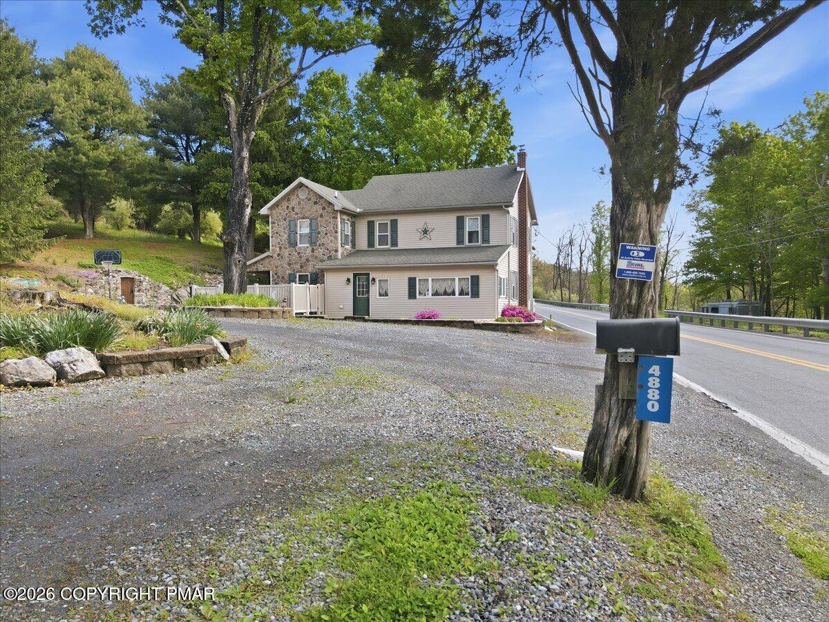 4880 Little Gap Road Property Photo 4