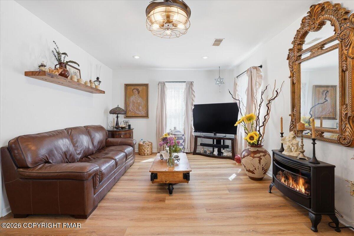 4880 Little Gap Road Property Photo 12