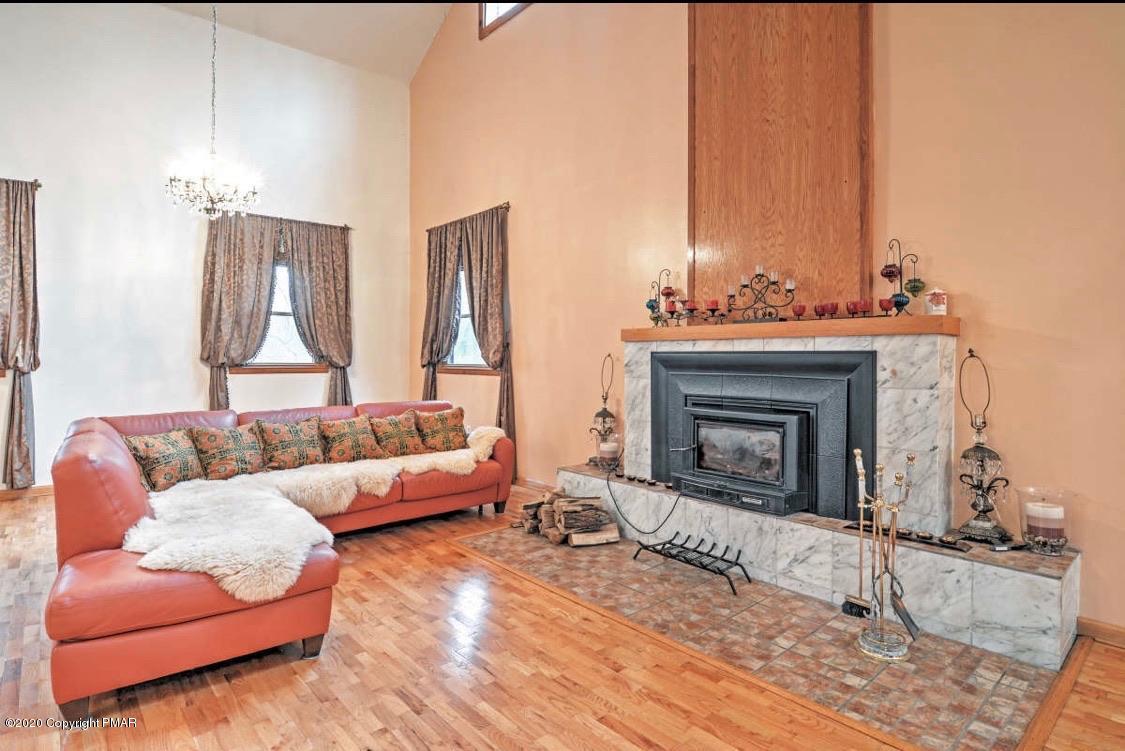 252 High Country Drive Property Photo 7