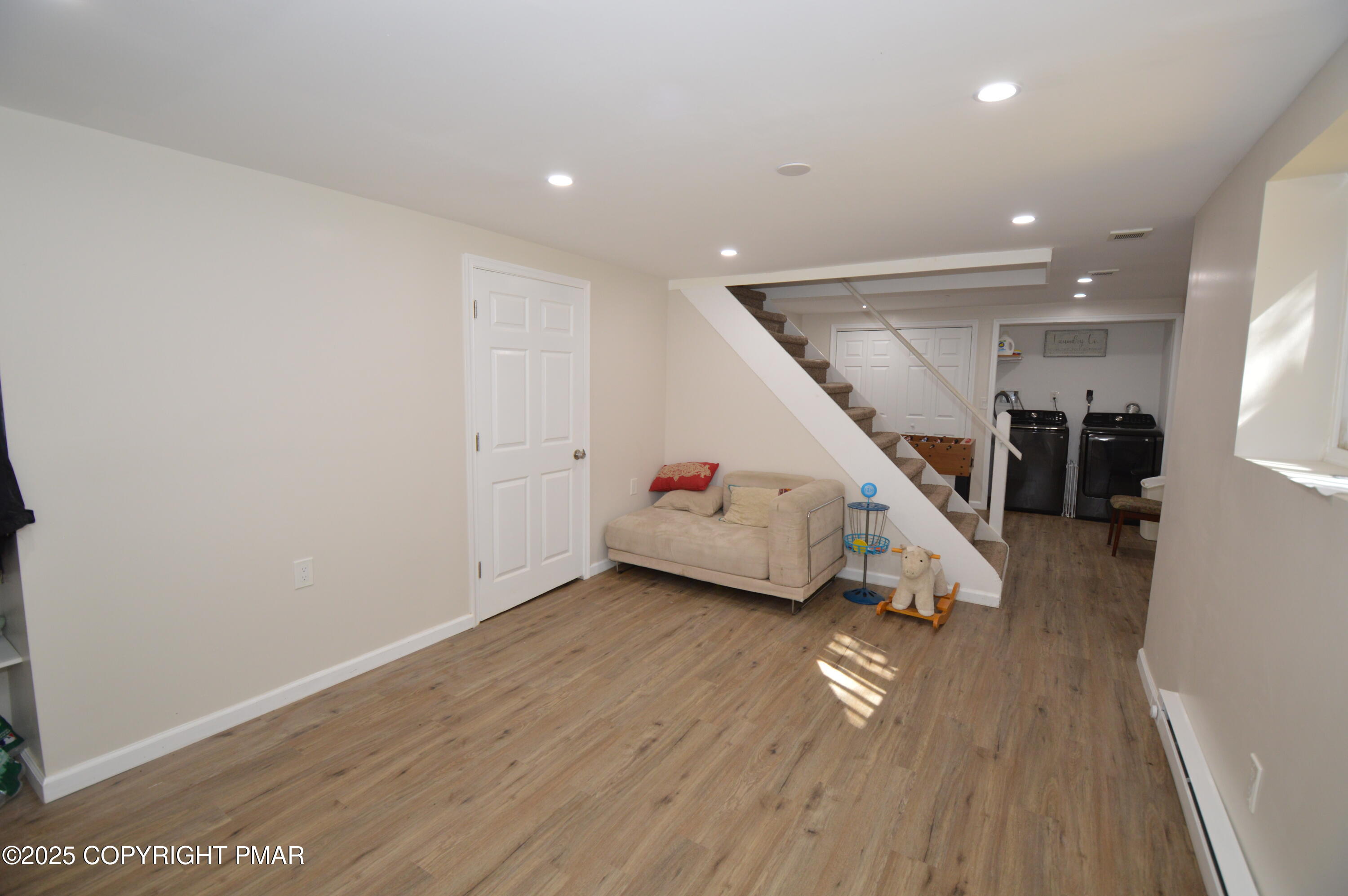 128 Ashley Court Property Photo 16