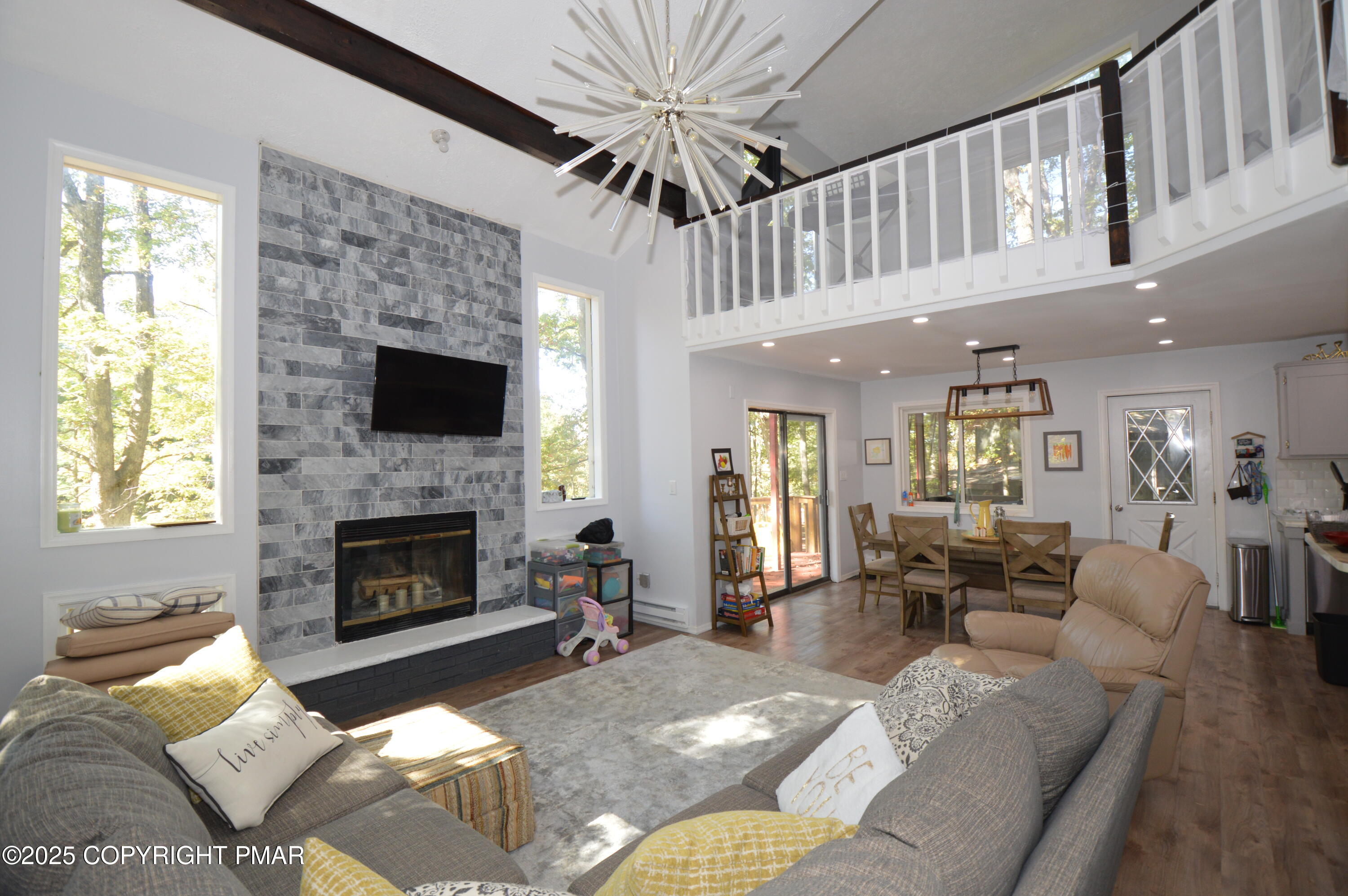 128 Ashley Court Property Photo 22