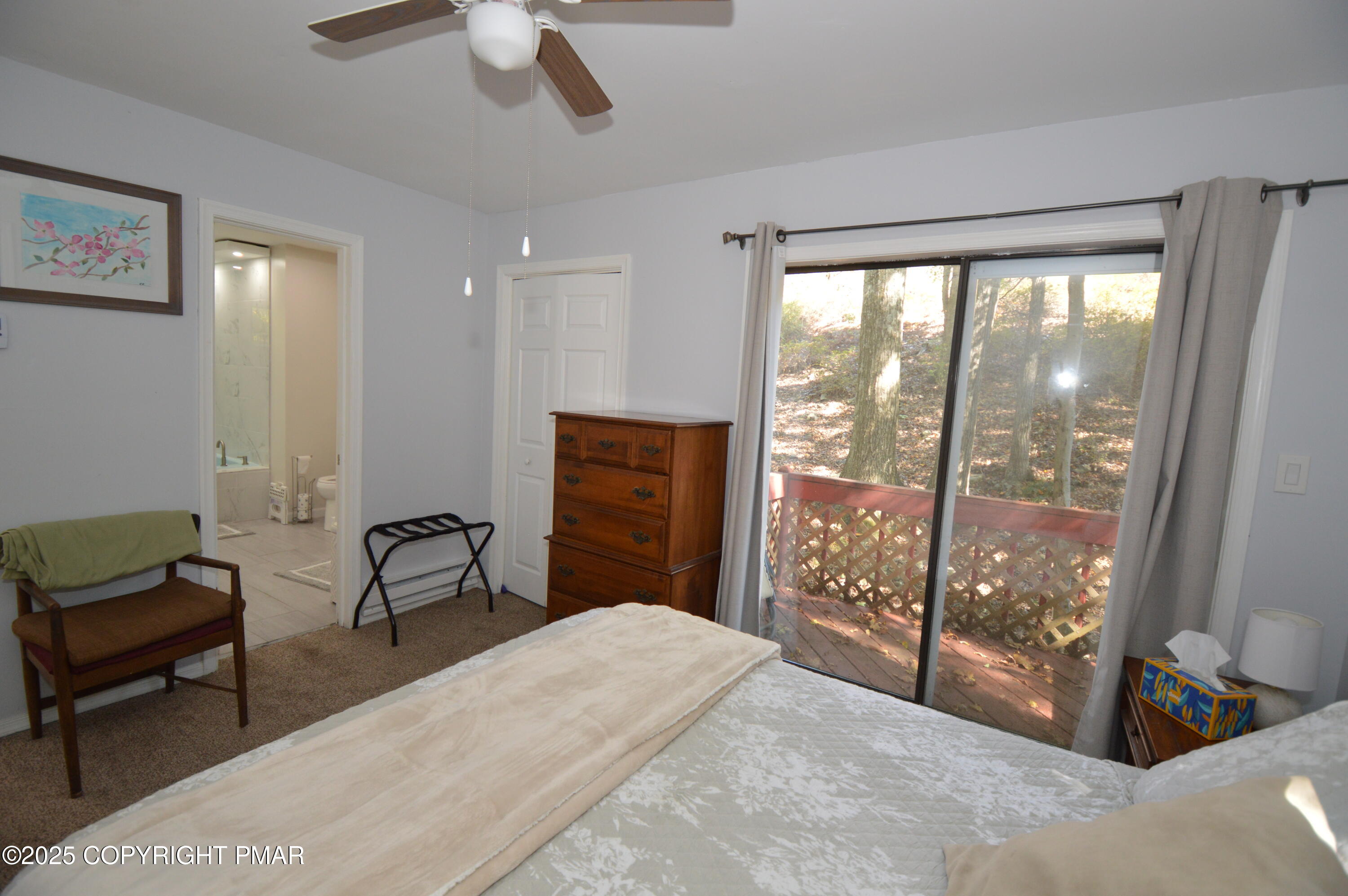 128 Ashley Court Property Photo 26