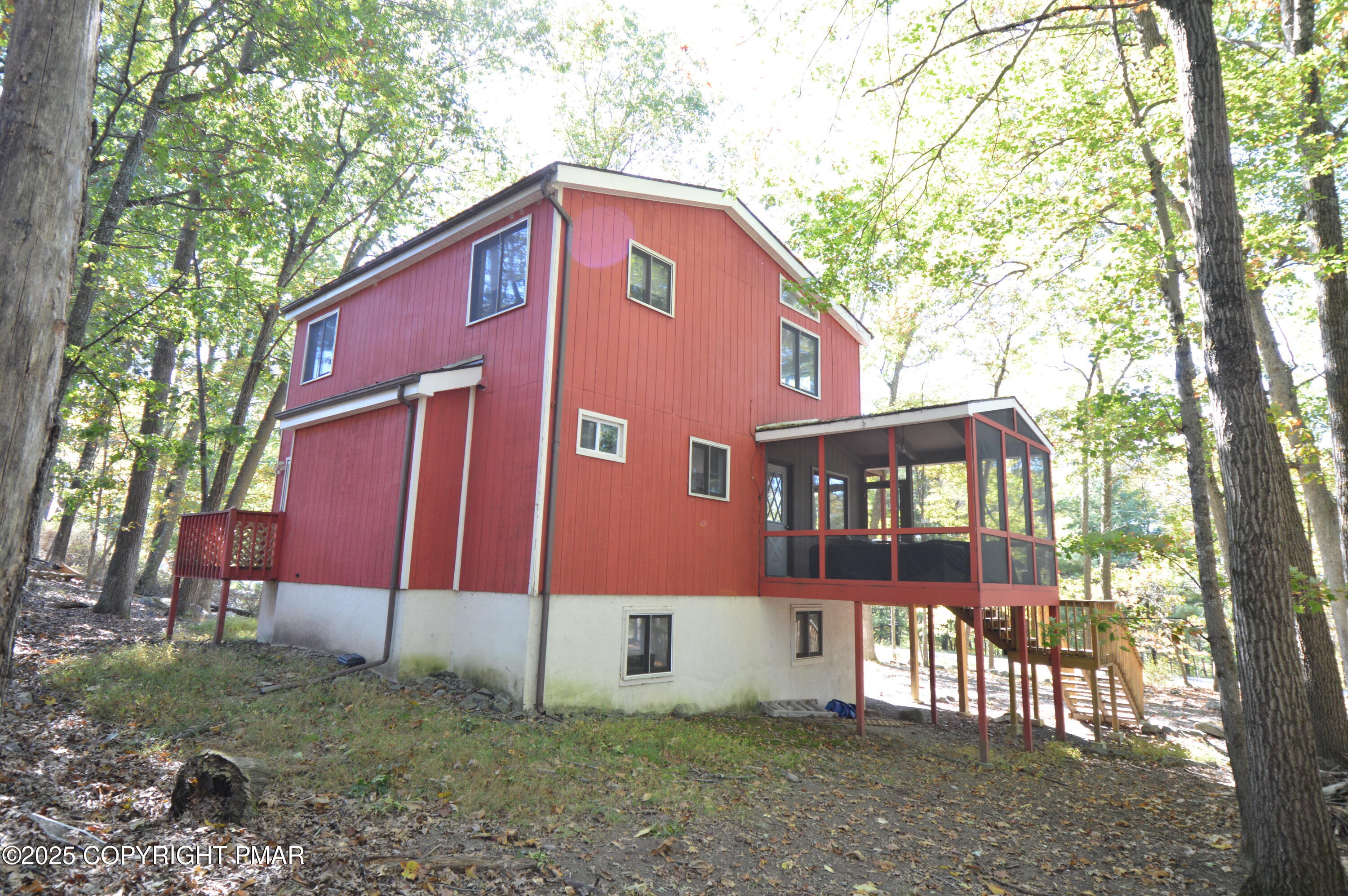 128 Ashley Court Property Photo 40