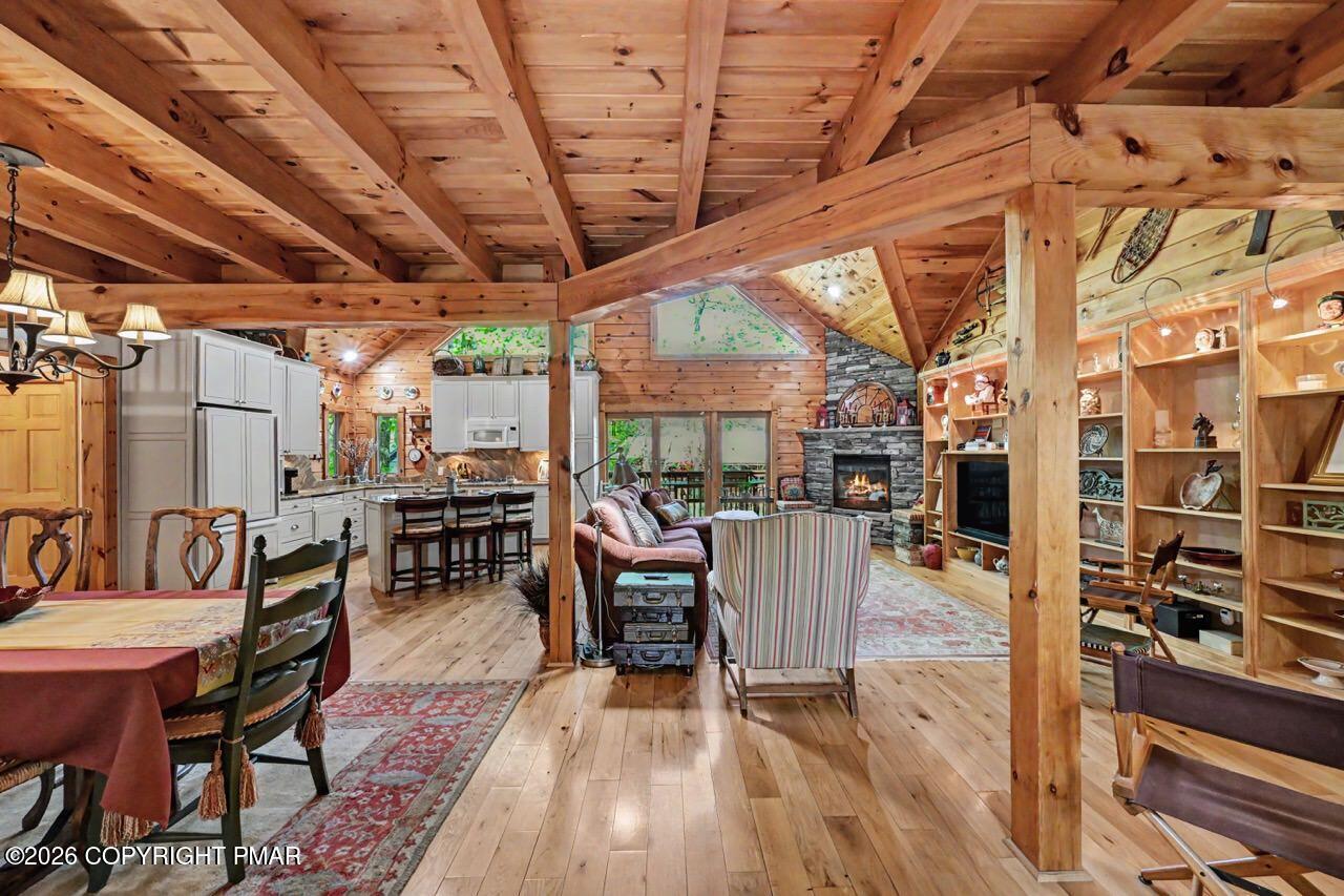 2123 Camp Owaissa Court Property Photo 6