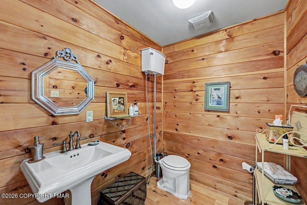 2123 Camp Owaissa Court Property Photo 20