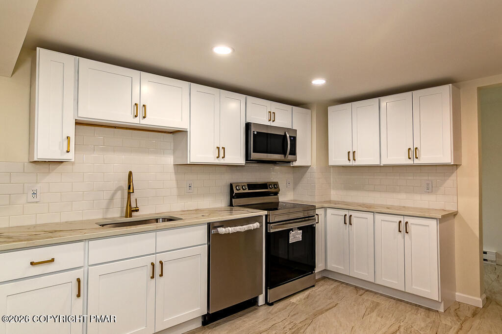174 Sand Spring Road Property Photo 8