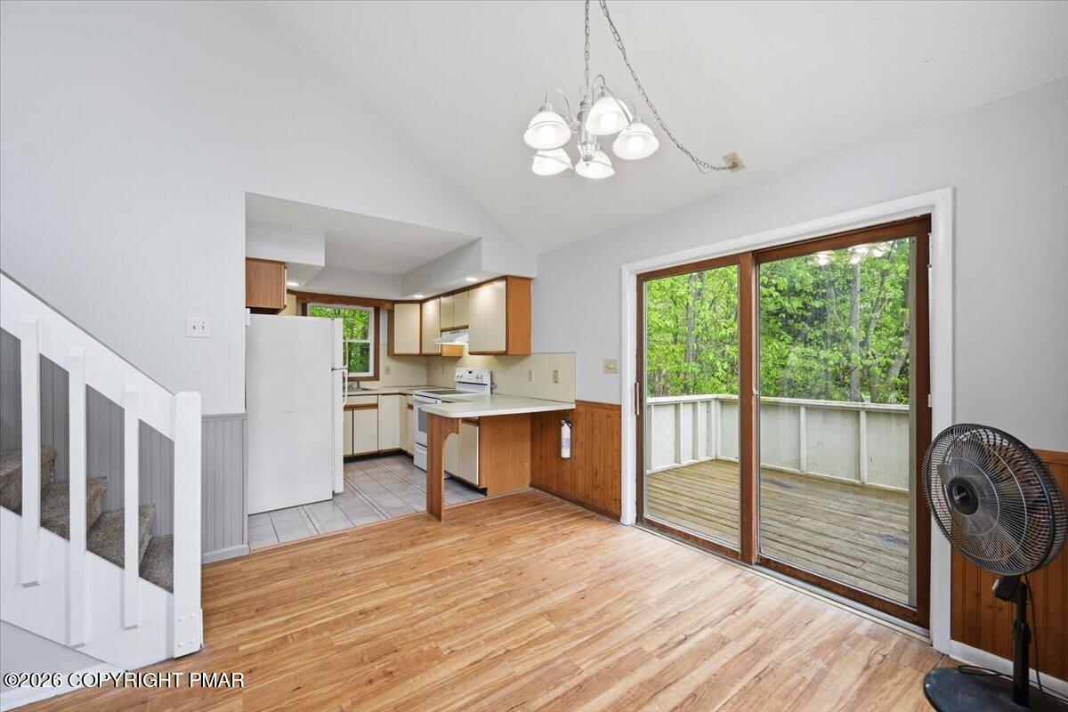 5209 Sundew Terrace Property Photo 4