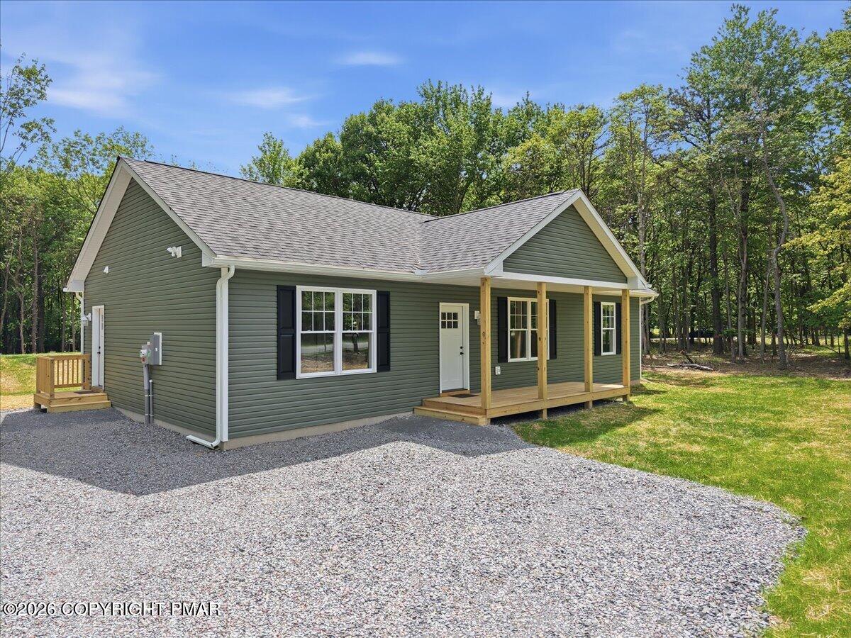 852 Stony Mountain Road Property Photo 3
