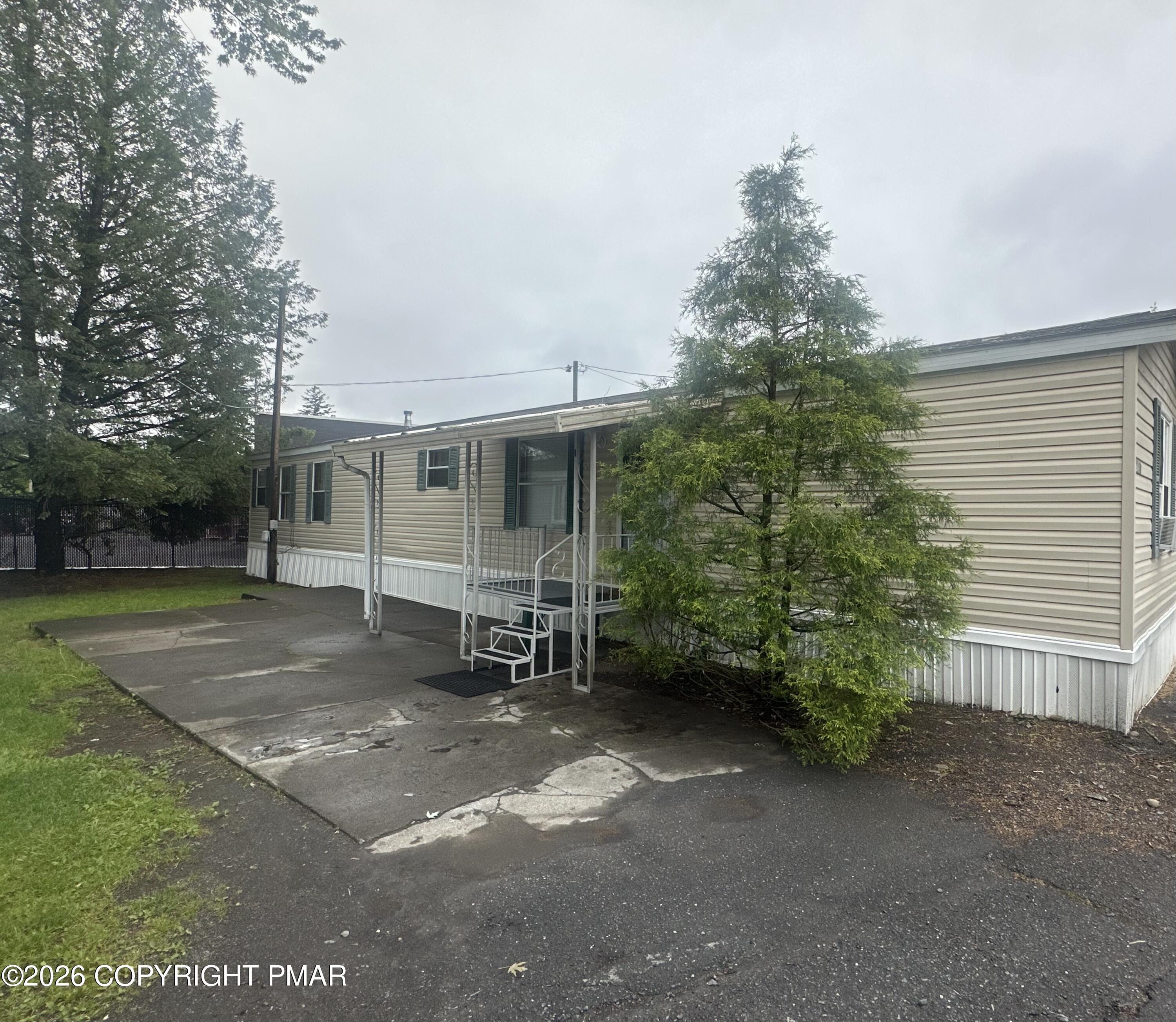 247 Kims Way Property Photo 1