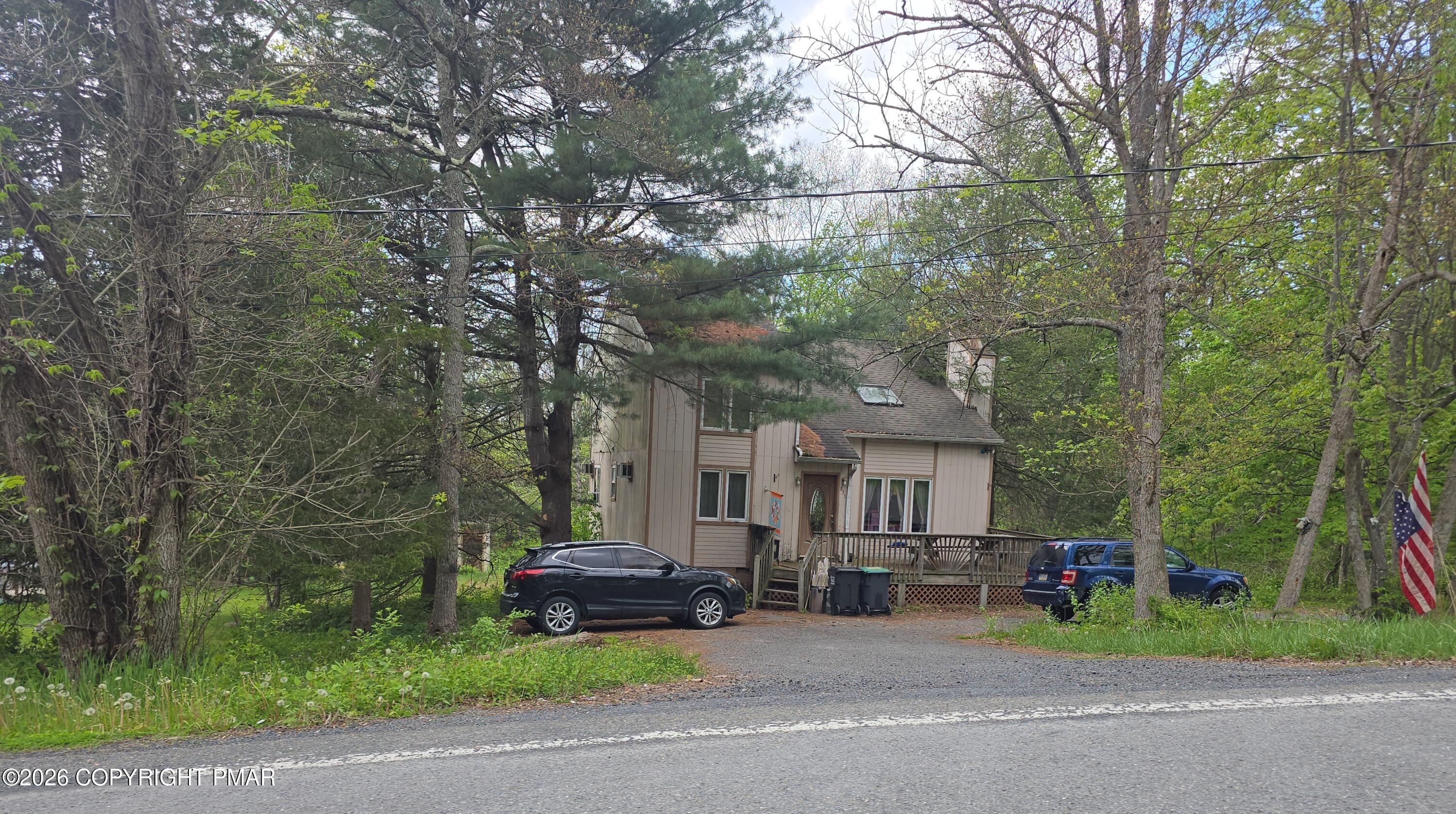 835 Hidden Lake Drive Property Photo 3