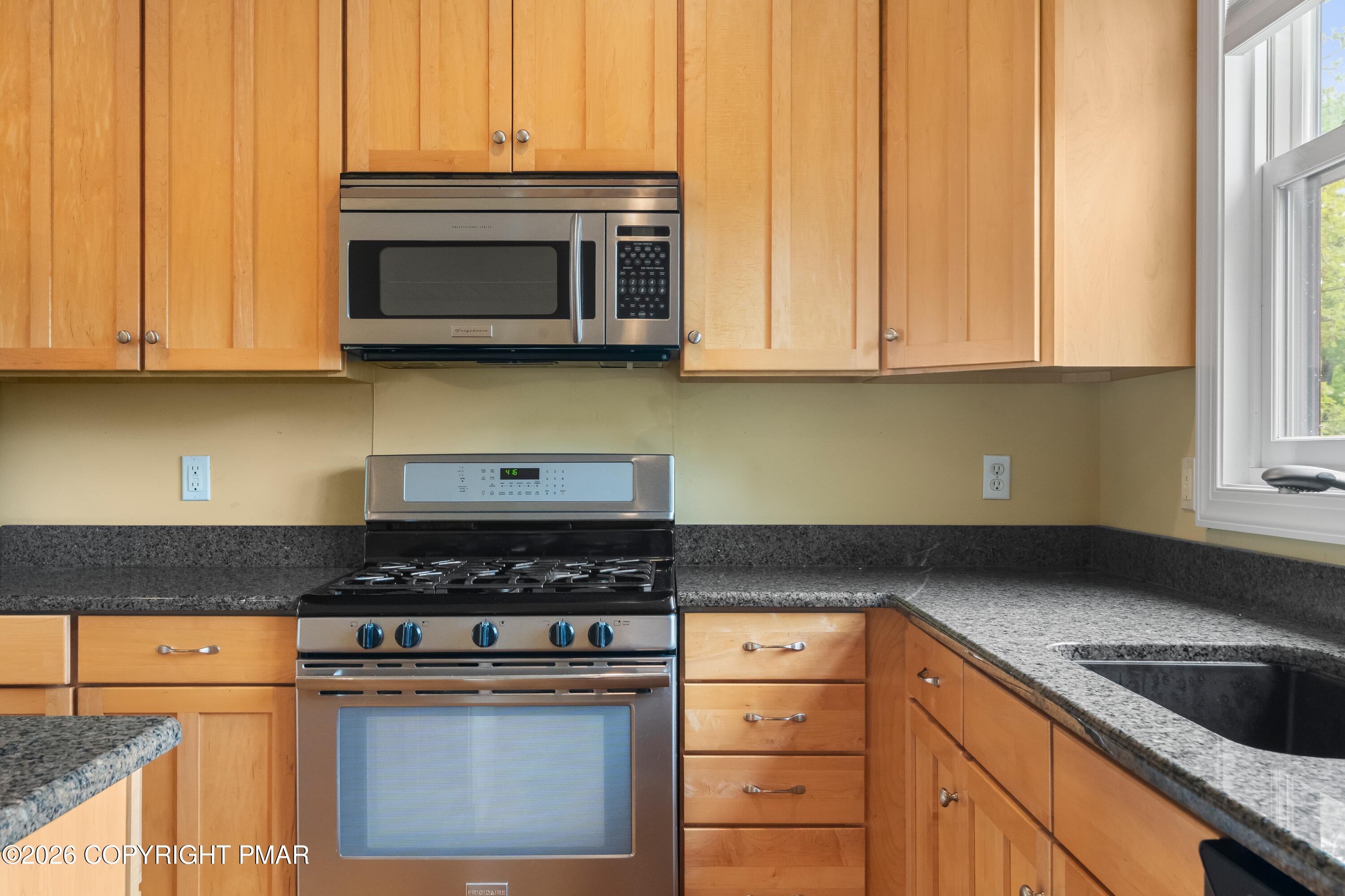 54 Bluestone Court Property Photo 28