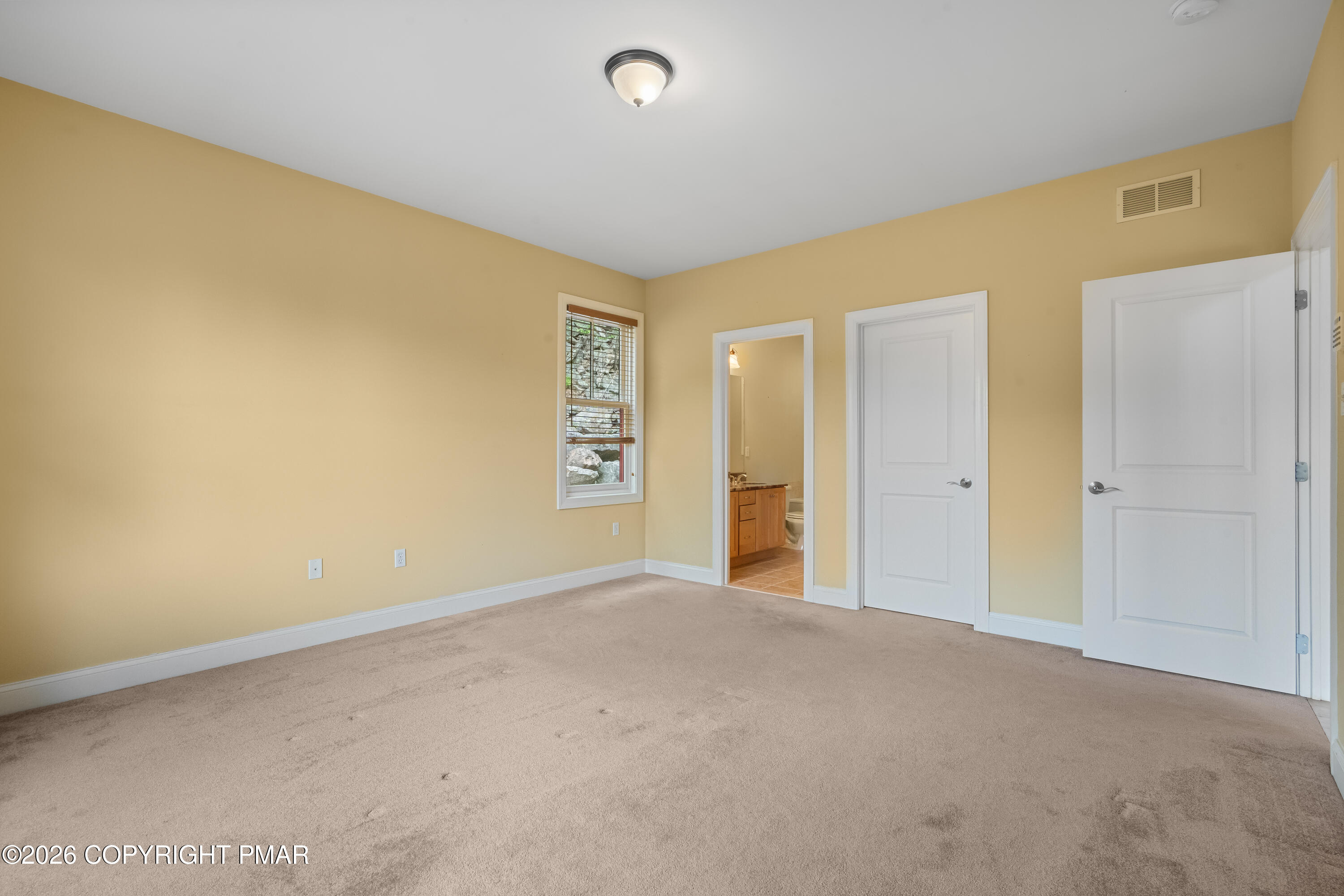 54 Bluestone Court Property Photo 31