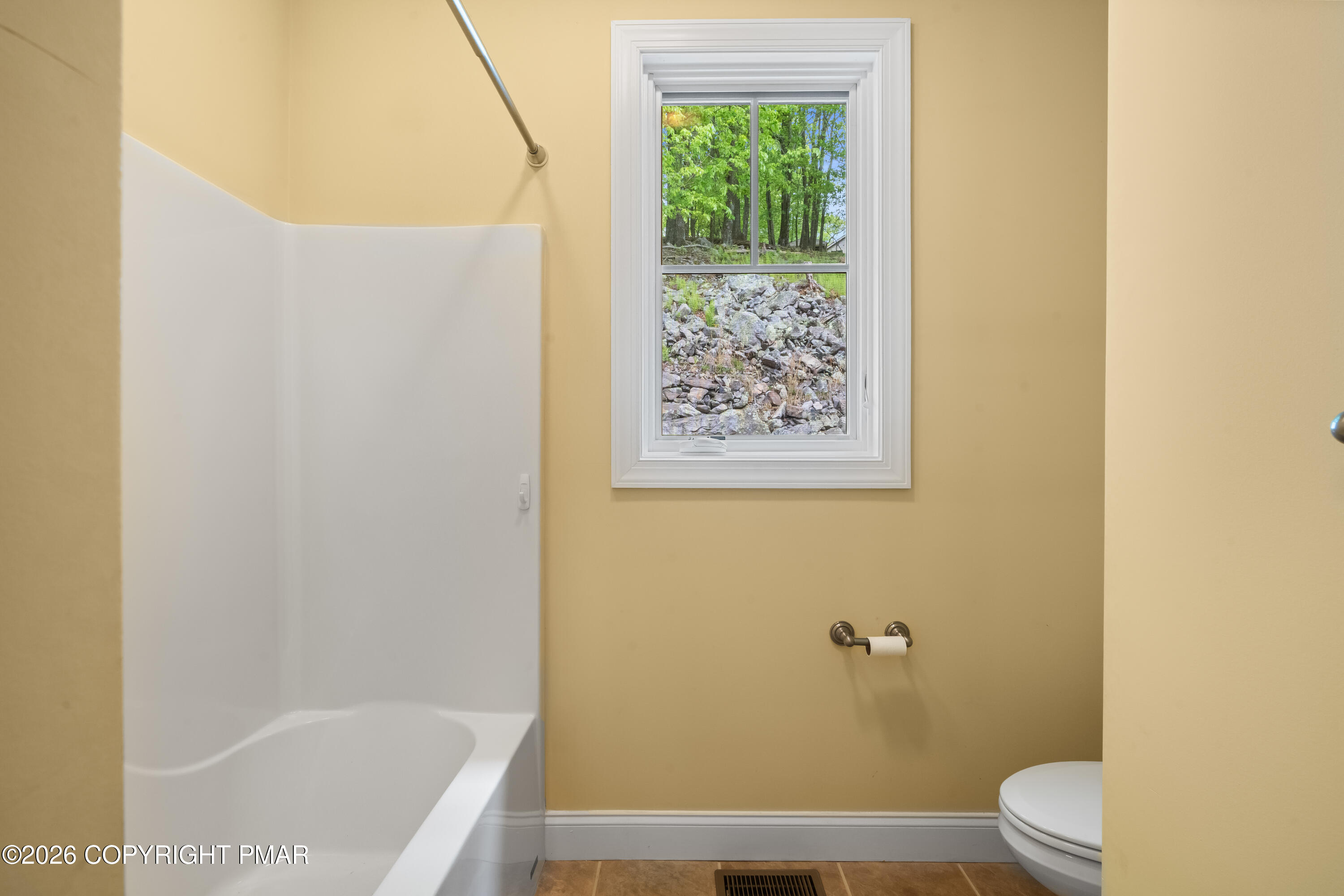 54 Bluestone Court Property Photo 34