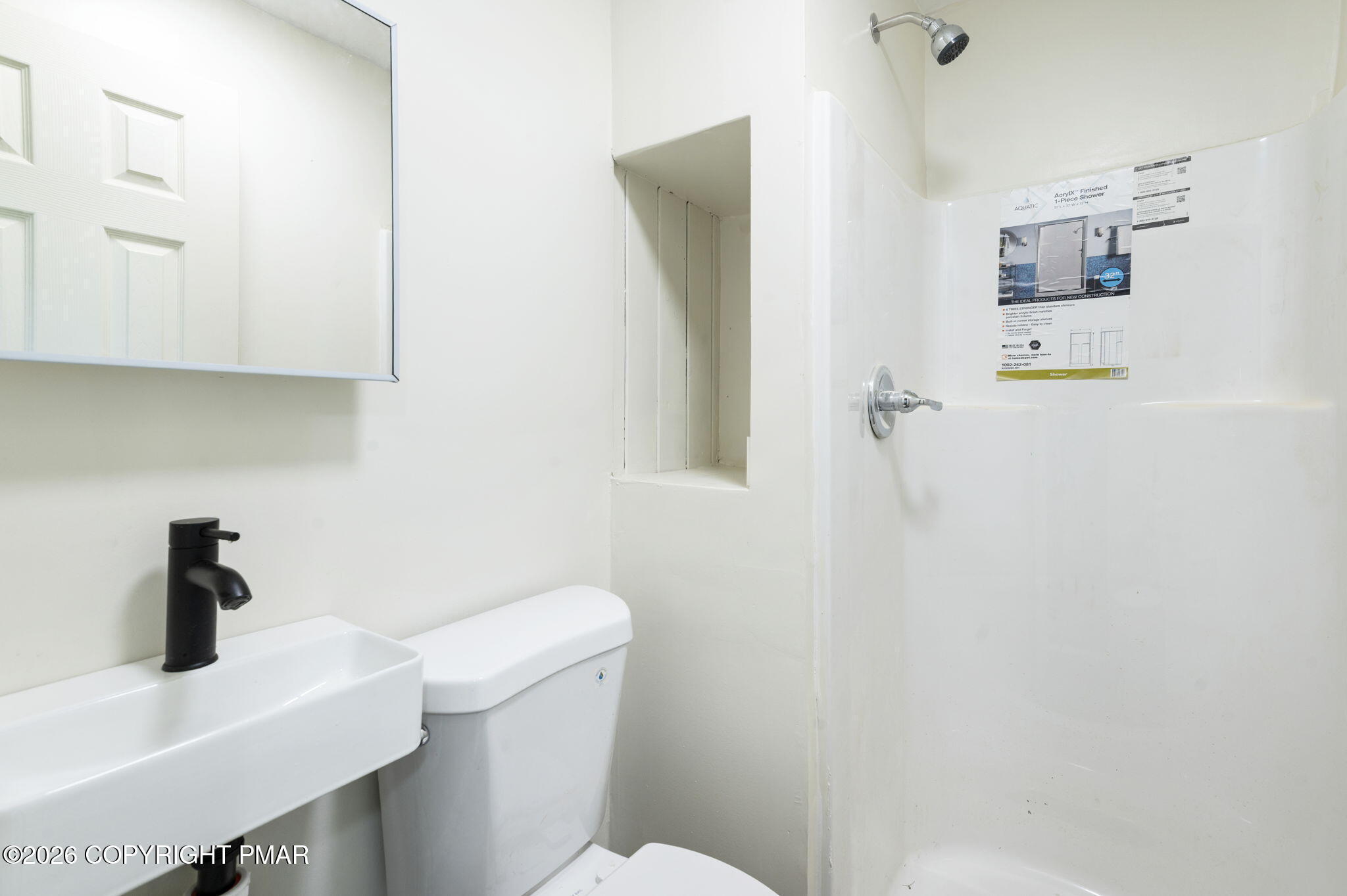 95 10th Street Property Photo 17