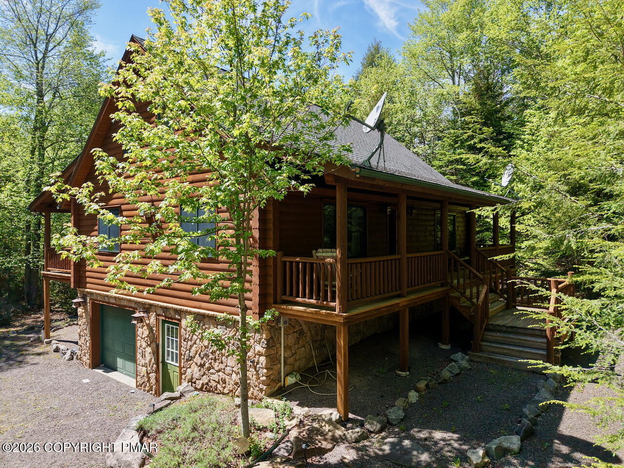 53 Hemlock Court Property Photo 1