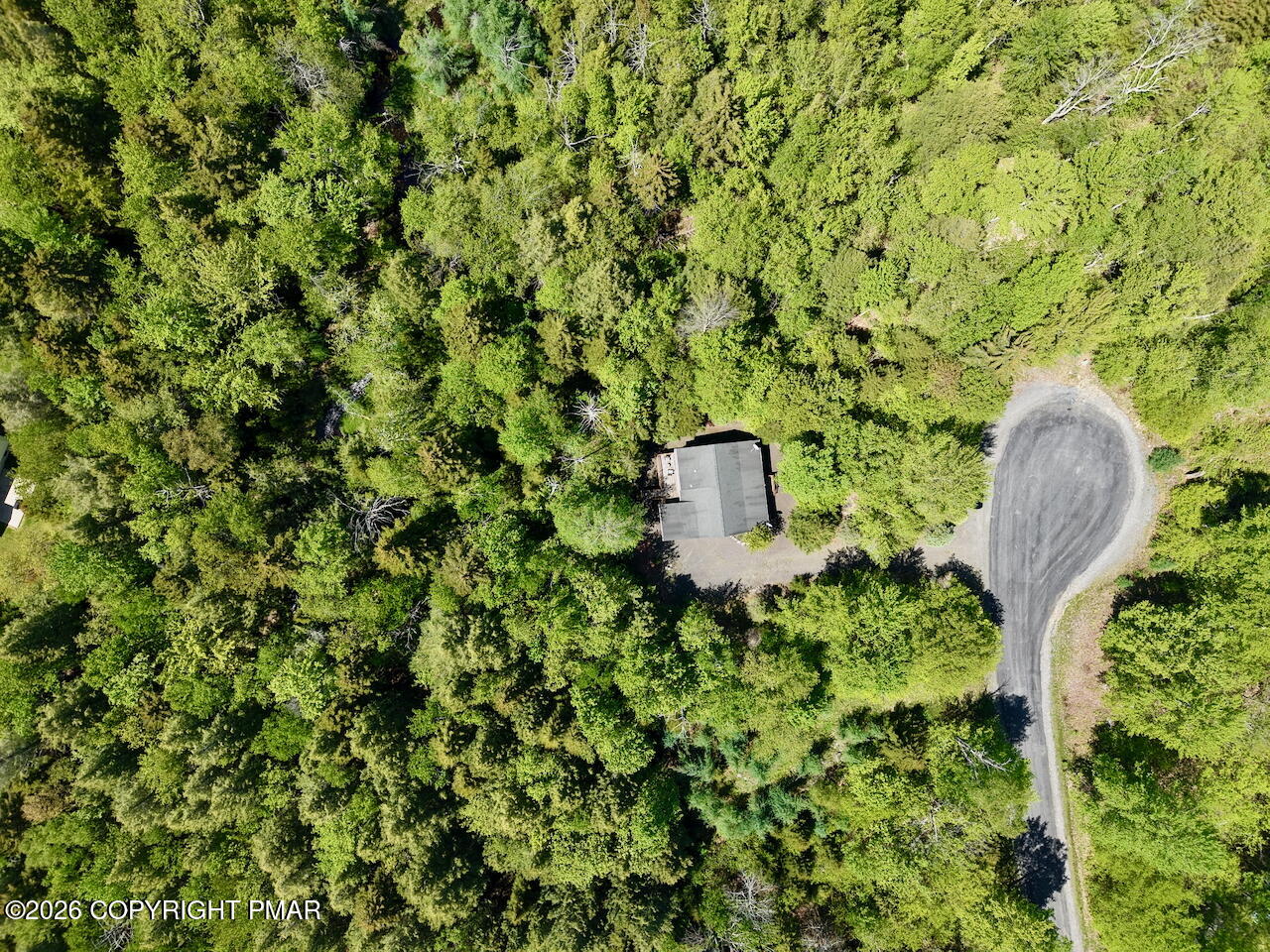 53 Hemlock Court Property Photo 8