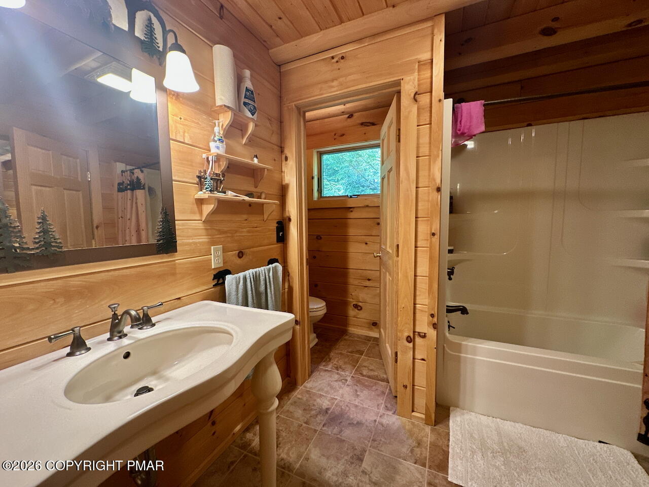 53 Hemlock Court Property Photo 39