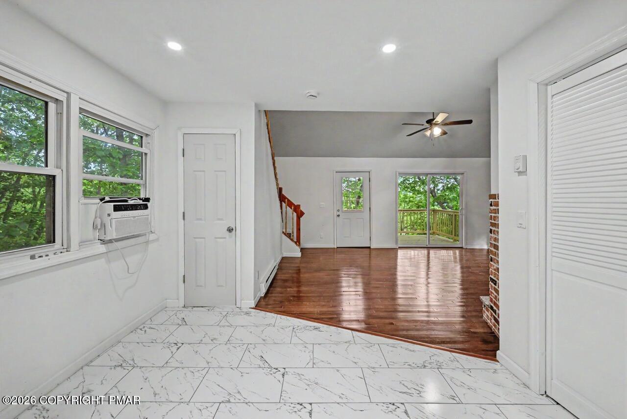 117 Tumble Court Property Photo 14