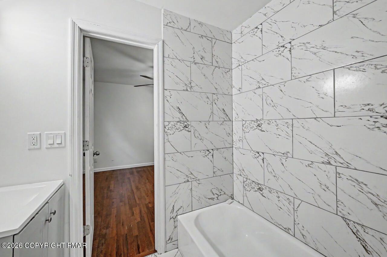 117 Tumble Court Property Photo 33