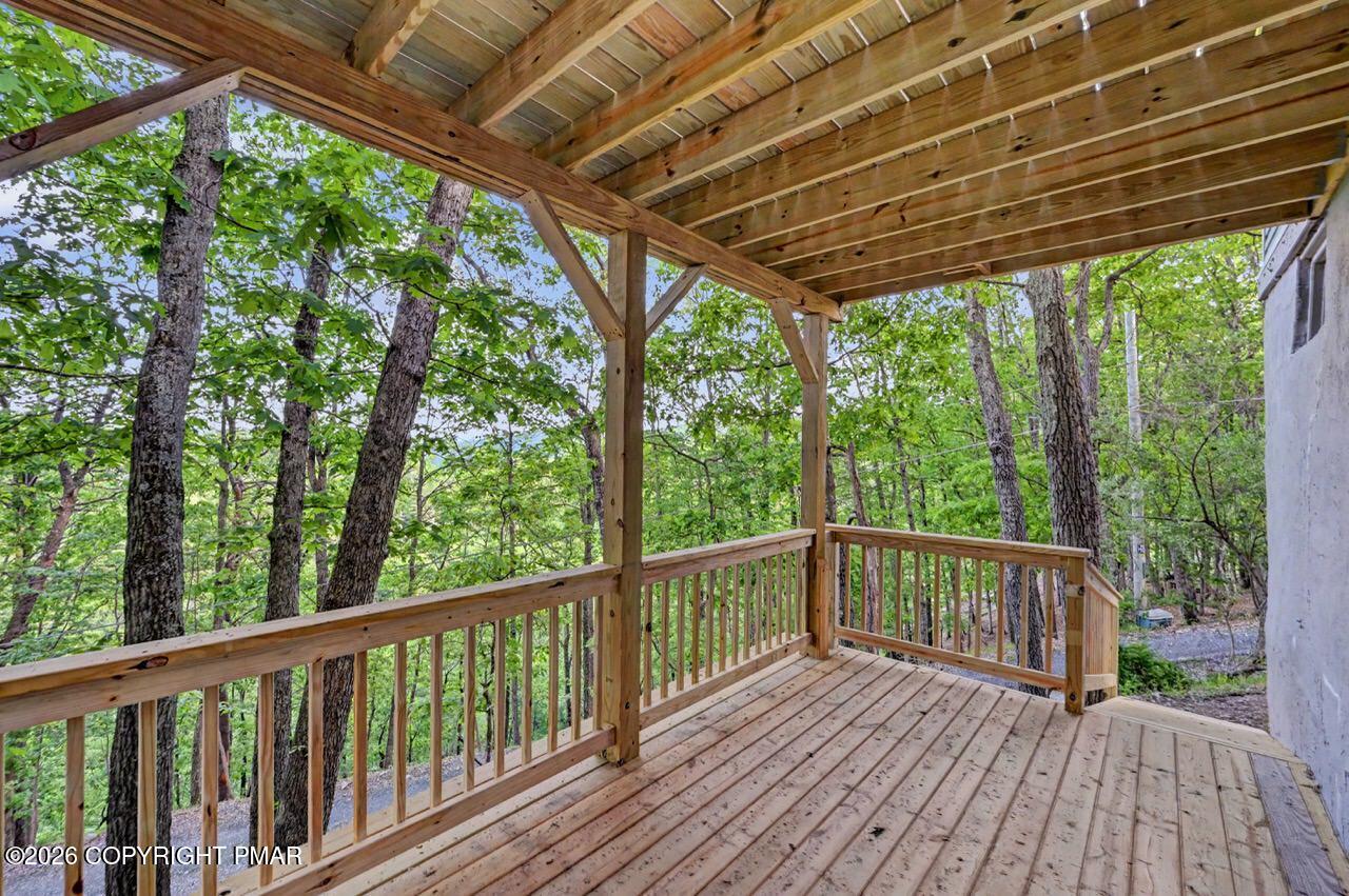 117 Tumble Court Property Photo 48