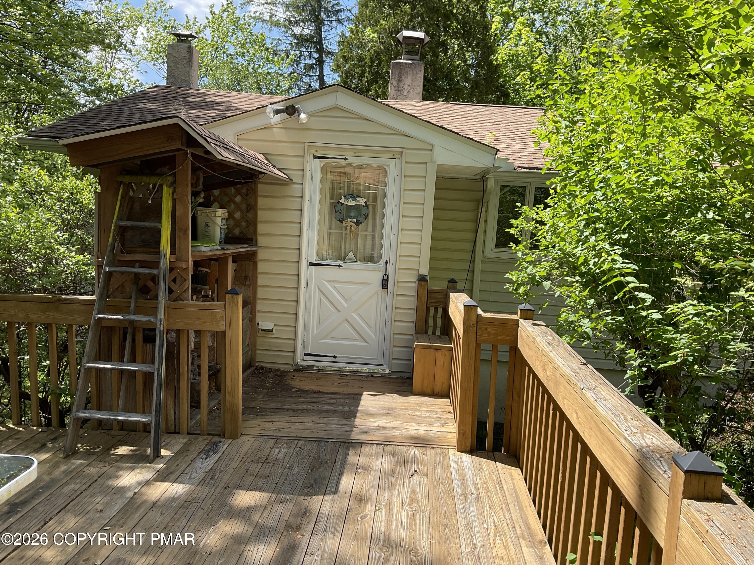 104 Tepee Drive Property Photo 7