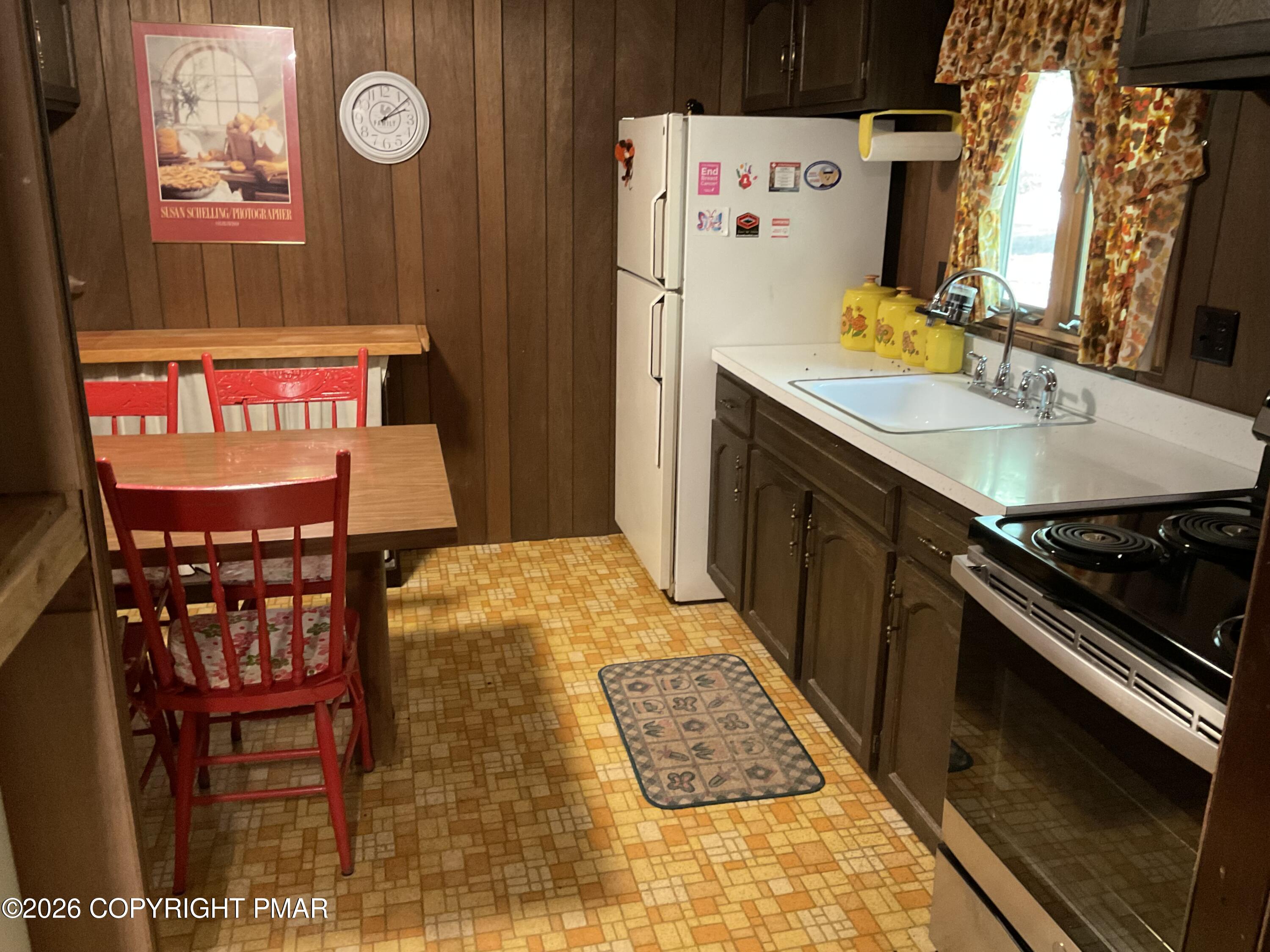 104 Tepee Drive Property Photo 21