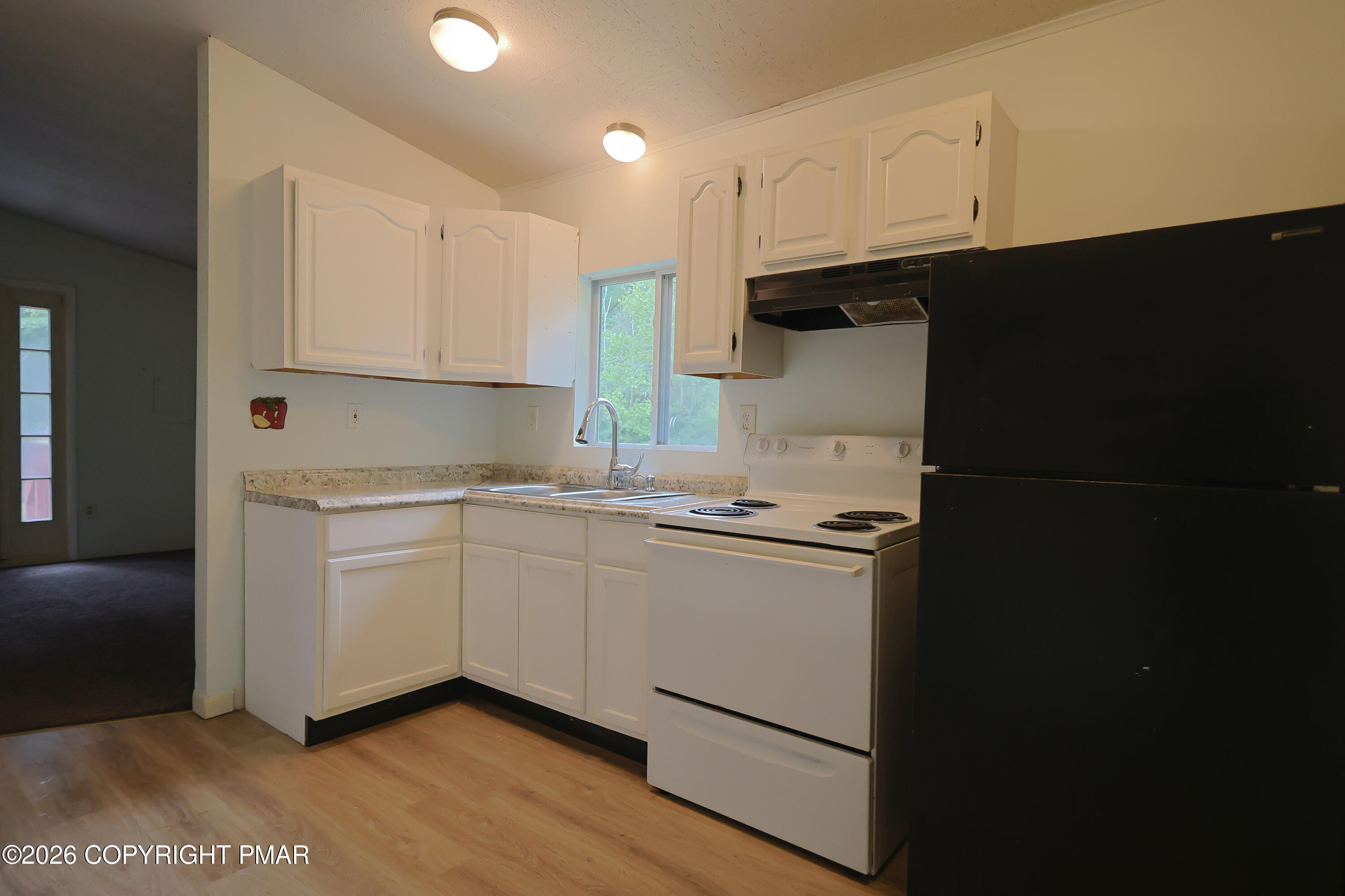 1462&1466 Pocono Lane Property Photo 15