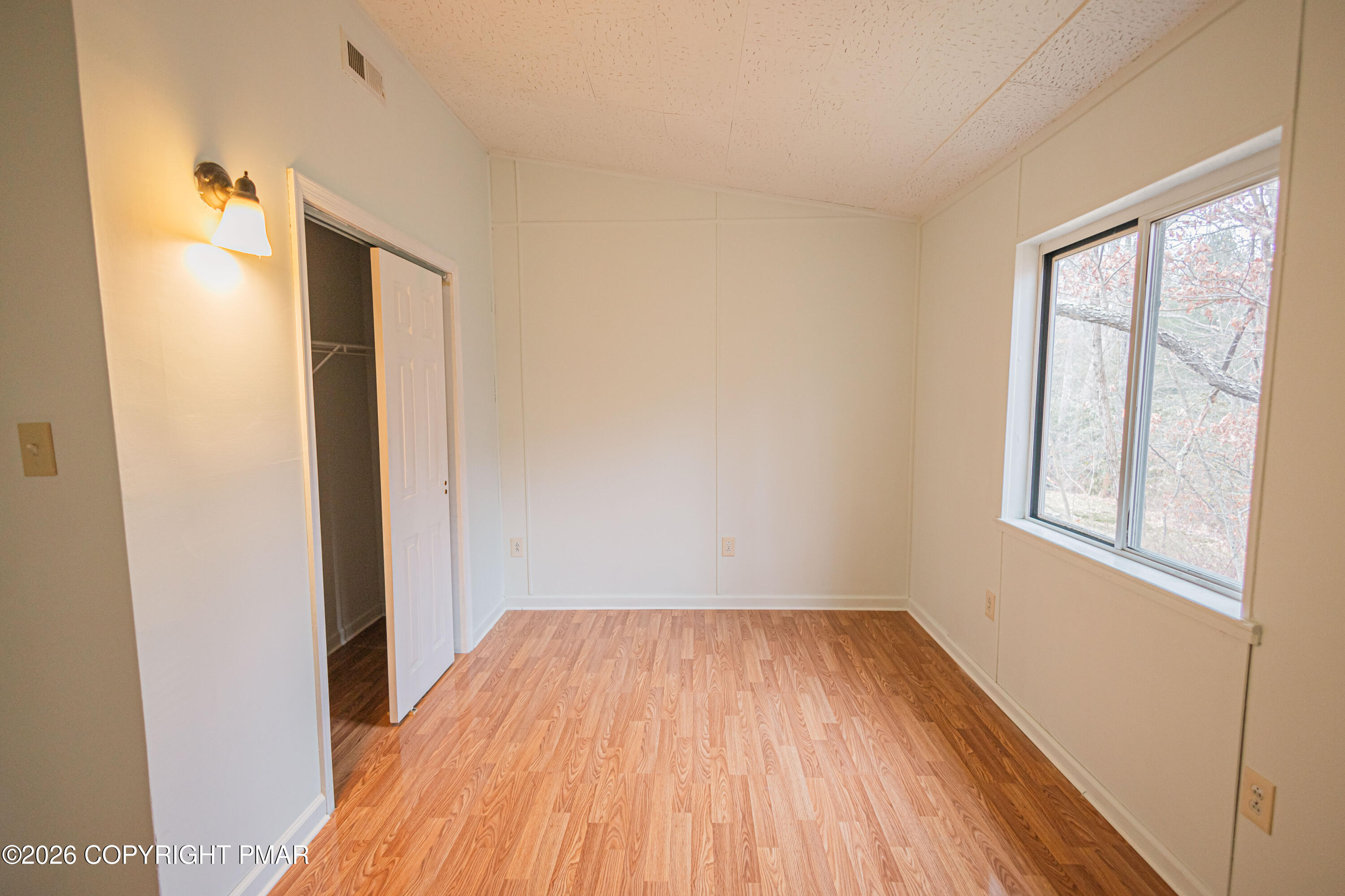 1462&1466 Pocono Lane Property Photo 27