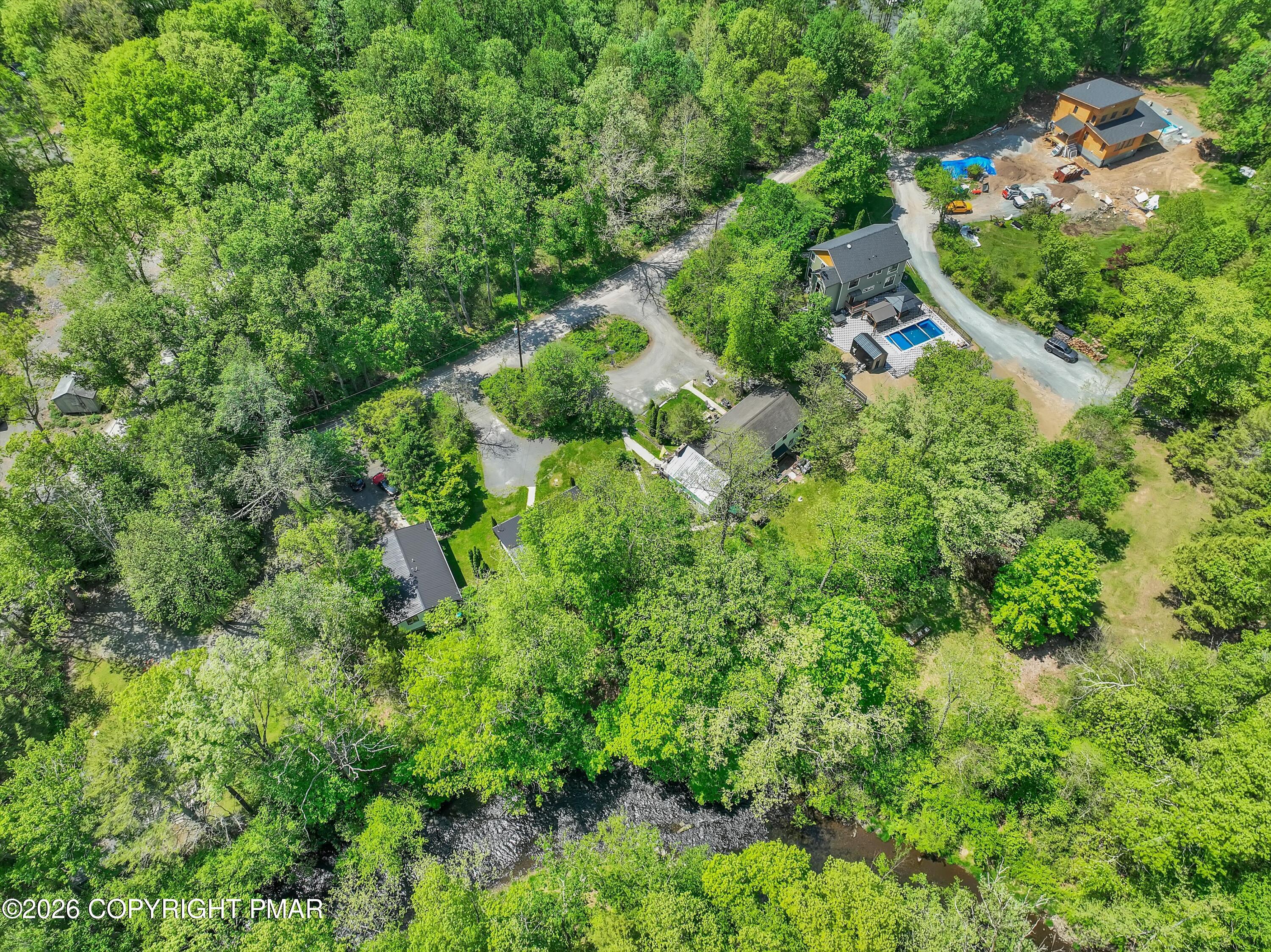 PM-141702 Property Photo 3