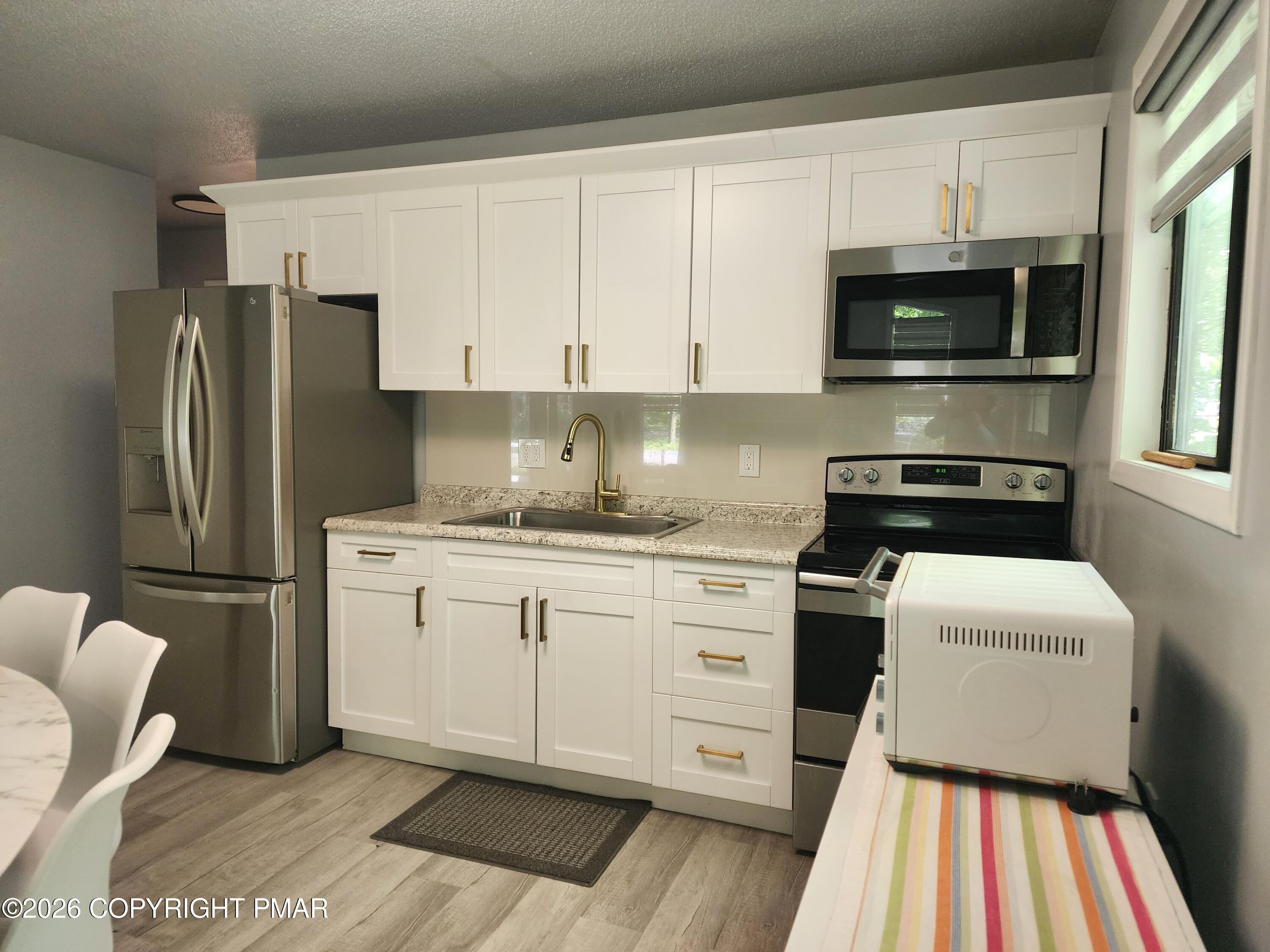 3332 Oberon Road Property Photo 9